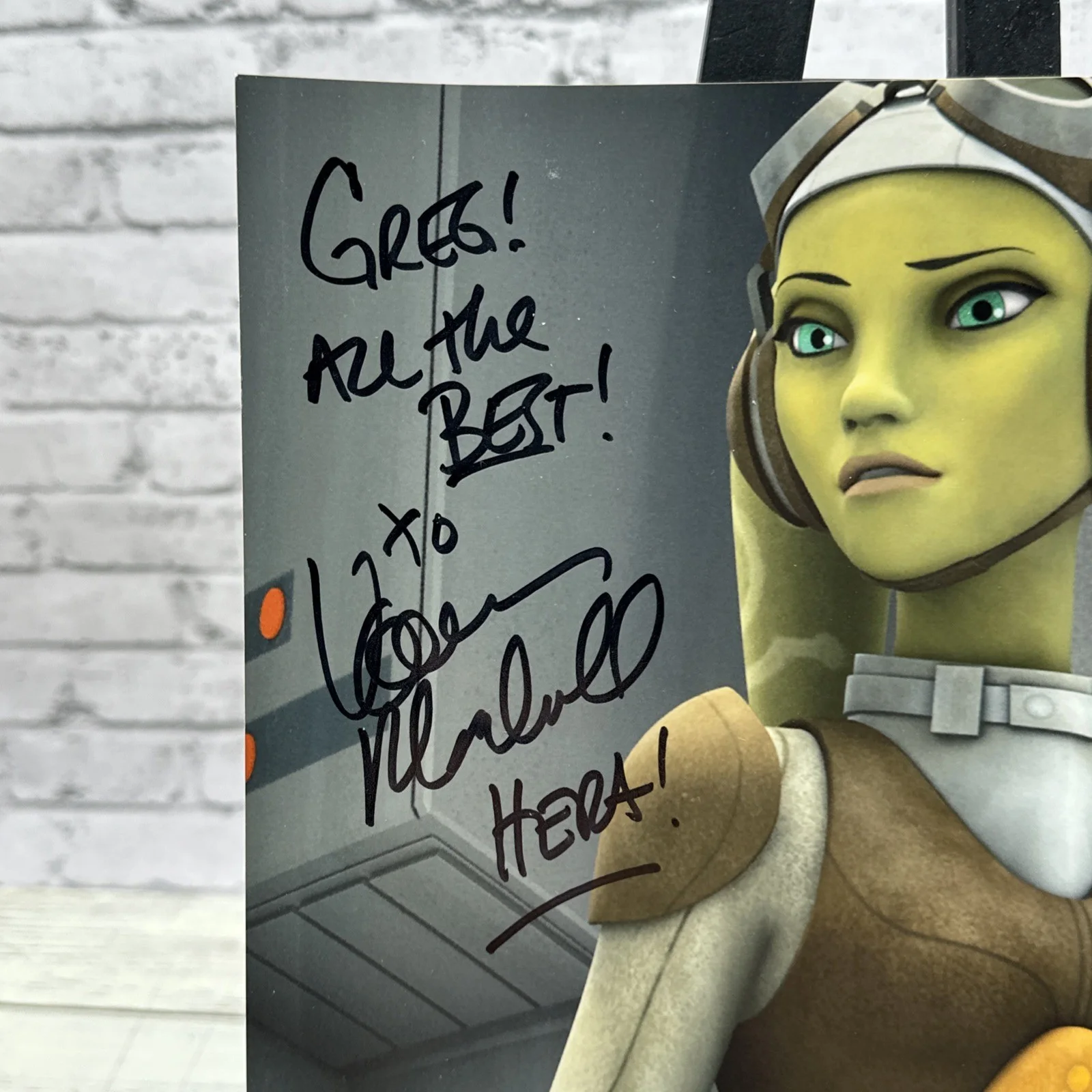 Vanessa marshall — Topps Authentics 8x10 Hera Syndulla Vanessa Marshall Autograph Star Wars Signed, image 2
