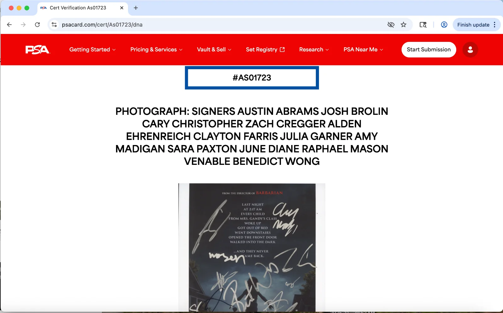 Zach Cregger, Amy Madigan, Julia Garner — Weapons cast 12 signed 11x14 Photo PSA DNA Julia Garner Amy Madigan Zach Cregger, изображение 5