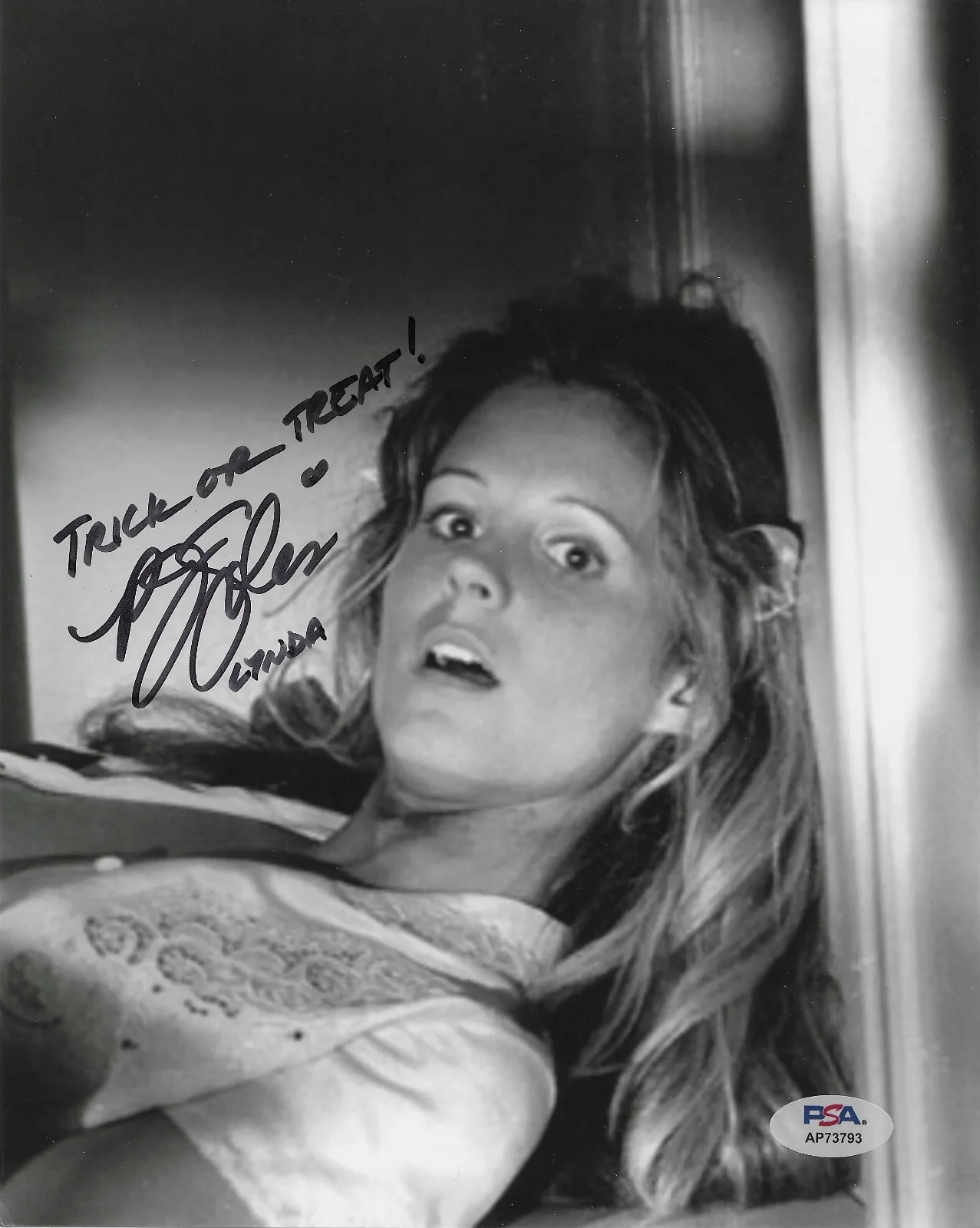 P.J. Soles — P.J. Soles PSA/DNA Signed 8x10 Photo Autographed Halloween Linda
