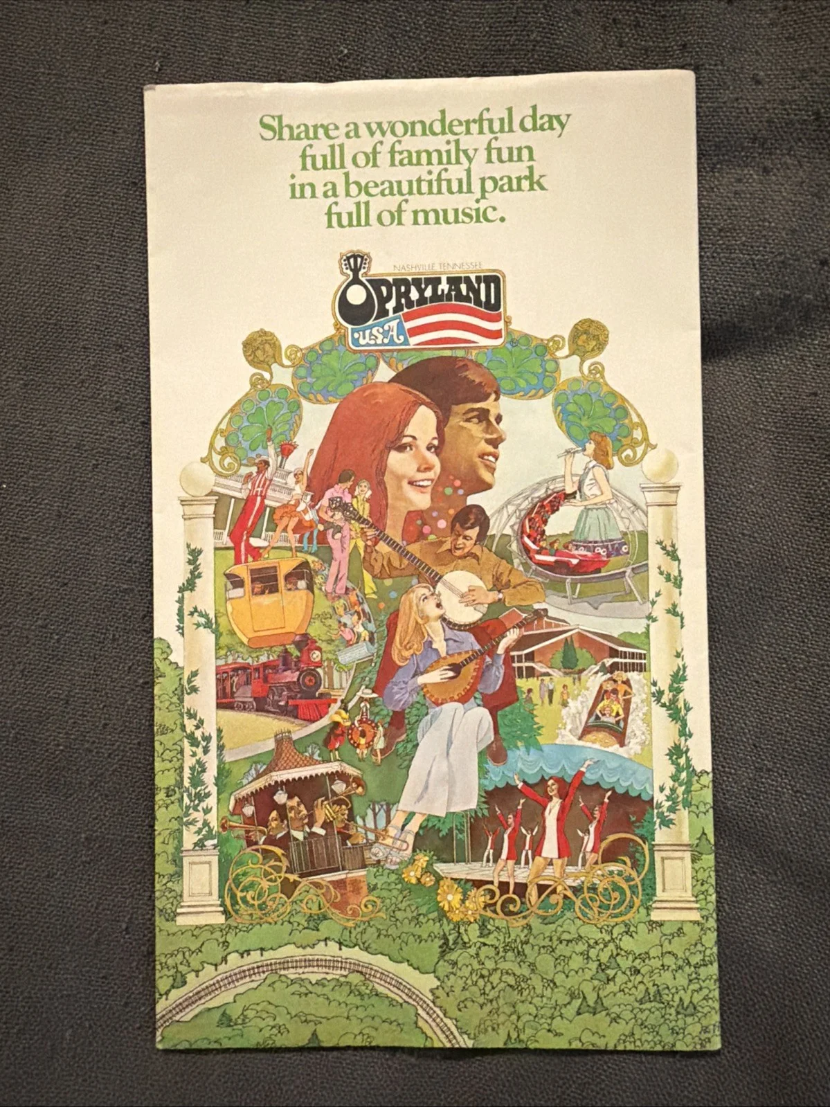 1977 SIGNED Roy Acuff OPRYLAND PARK MAP Autographed, image 2