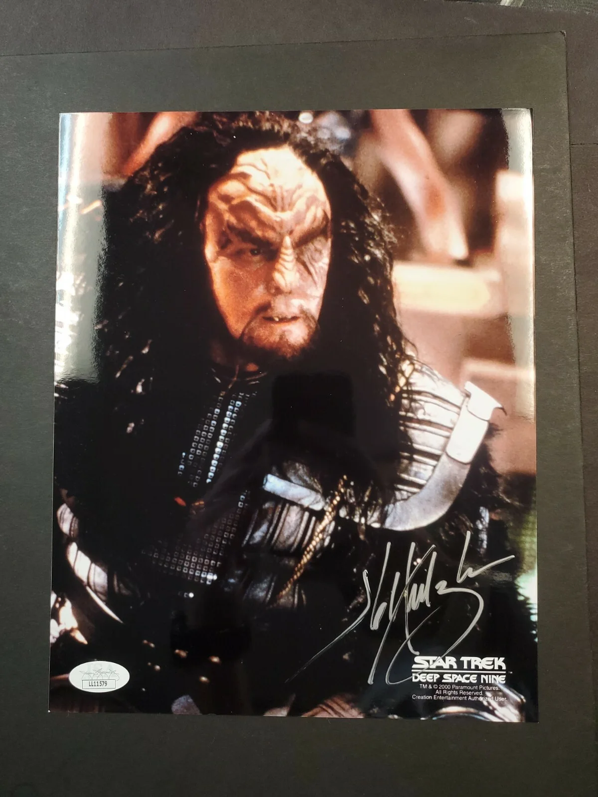 J.G. Hertzler — J.G. HERTZLER SIGNED 8x10 Picture Martok Star Trek Deep Space Nine JSA AUTOGRAPH