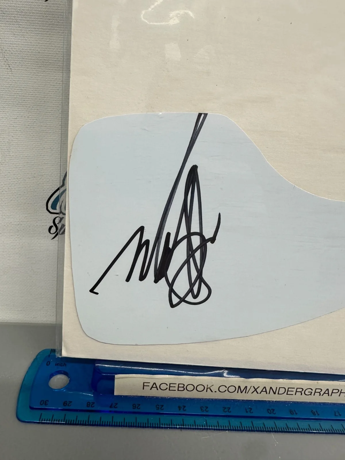 MARK HOPPUS BLINK 182 SIGNED AUTOGRAPHED TEARDROP GUITAR PICK GUARD-PSA COA, image 2
