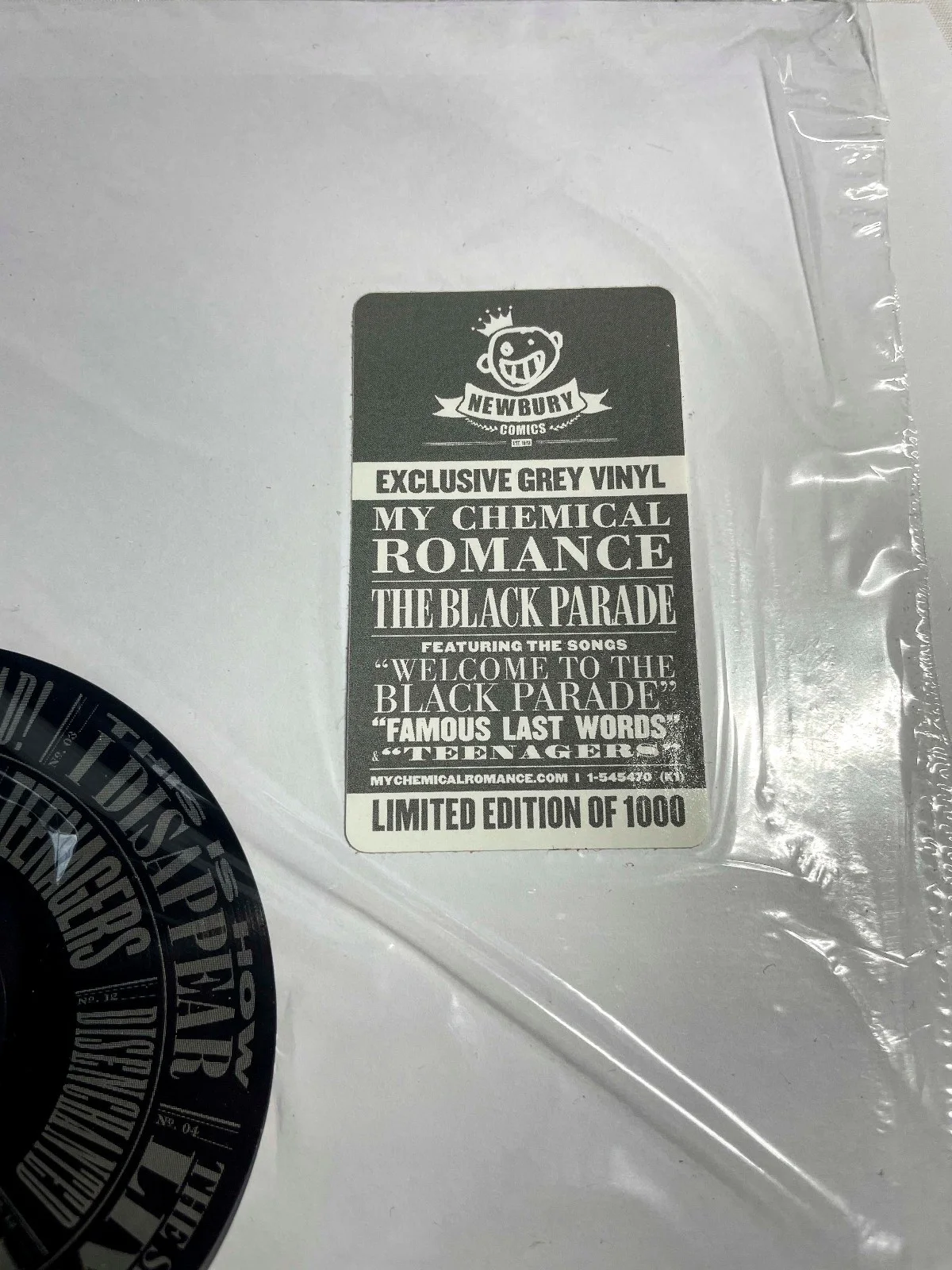 Frank Iero Signed My Chemical Romance THE BLACK PARADE Grey Vinyl Album JSA, изображение 5