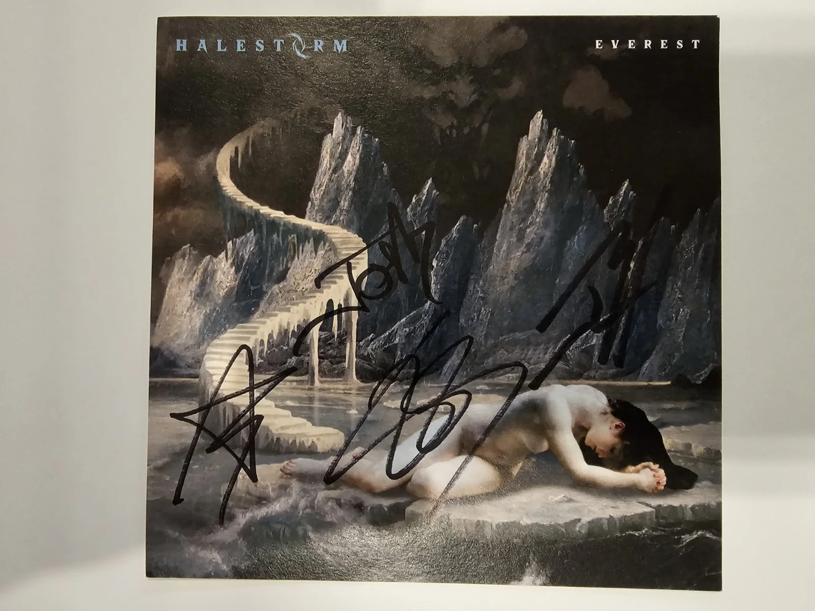 Halestorm Signed Autographed Everest Art Card + Sealed Dark Plum Vinyl, изображение 5