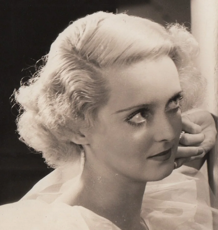 BETTE DAVIS + PAUL MUNI - ORIGINAL VINTAGE STILL FROM BORDERTOWN - 8" x 10" 1935, изображение 3