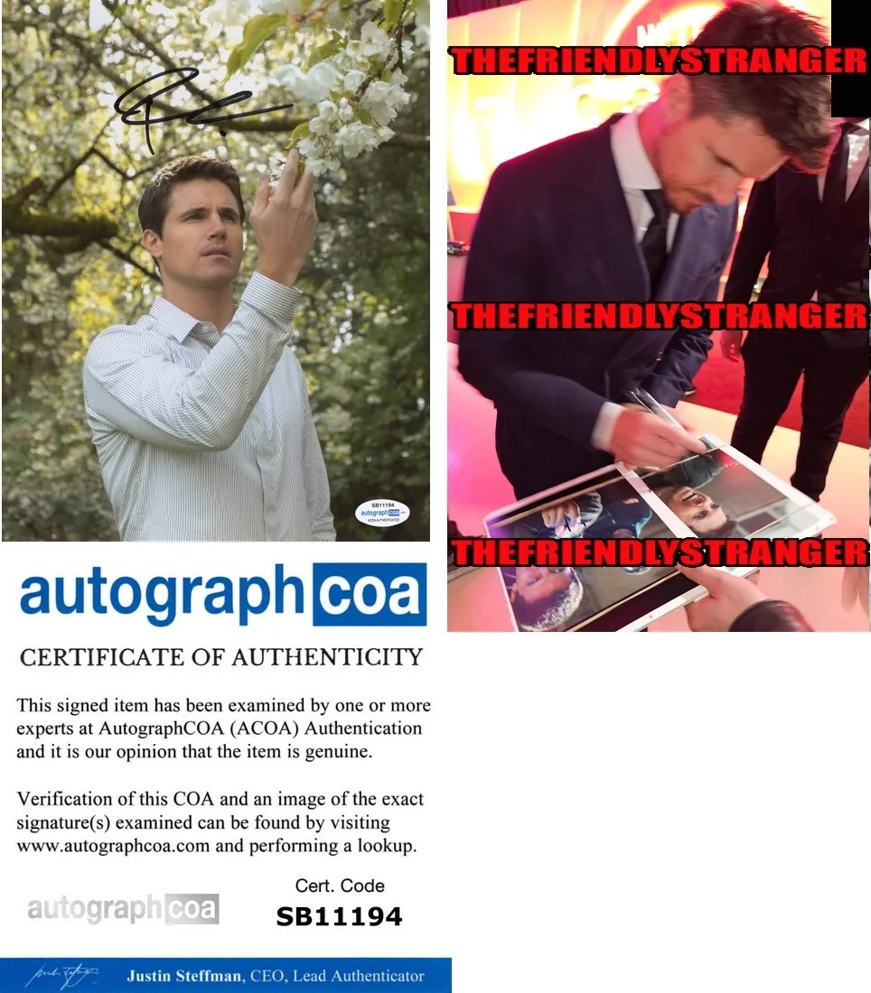 ROBBIE AMELL — Robbie Amell signed "UPLOAD" 8x10 Photo a Autographed PROOF Nathan Brown ACOA
