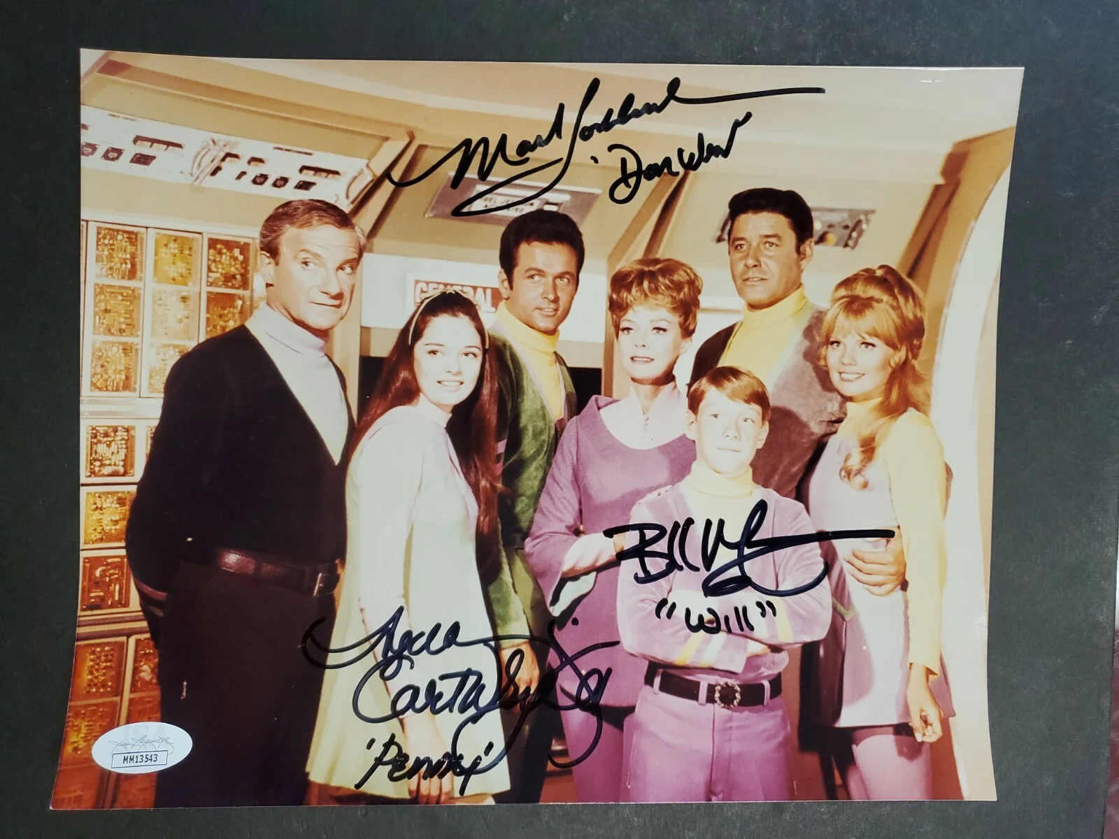 MARK GODDARD, Angela Cartwright, Bill Mumy — MARK GODDARD, Angela Cartwright, Bill Mumy 8x10 LOST IN SPACE JSA COA AUTOGRAPH!