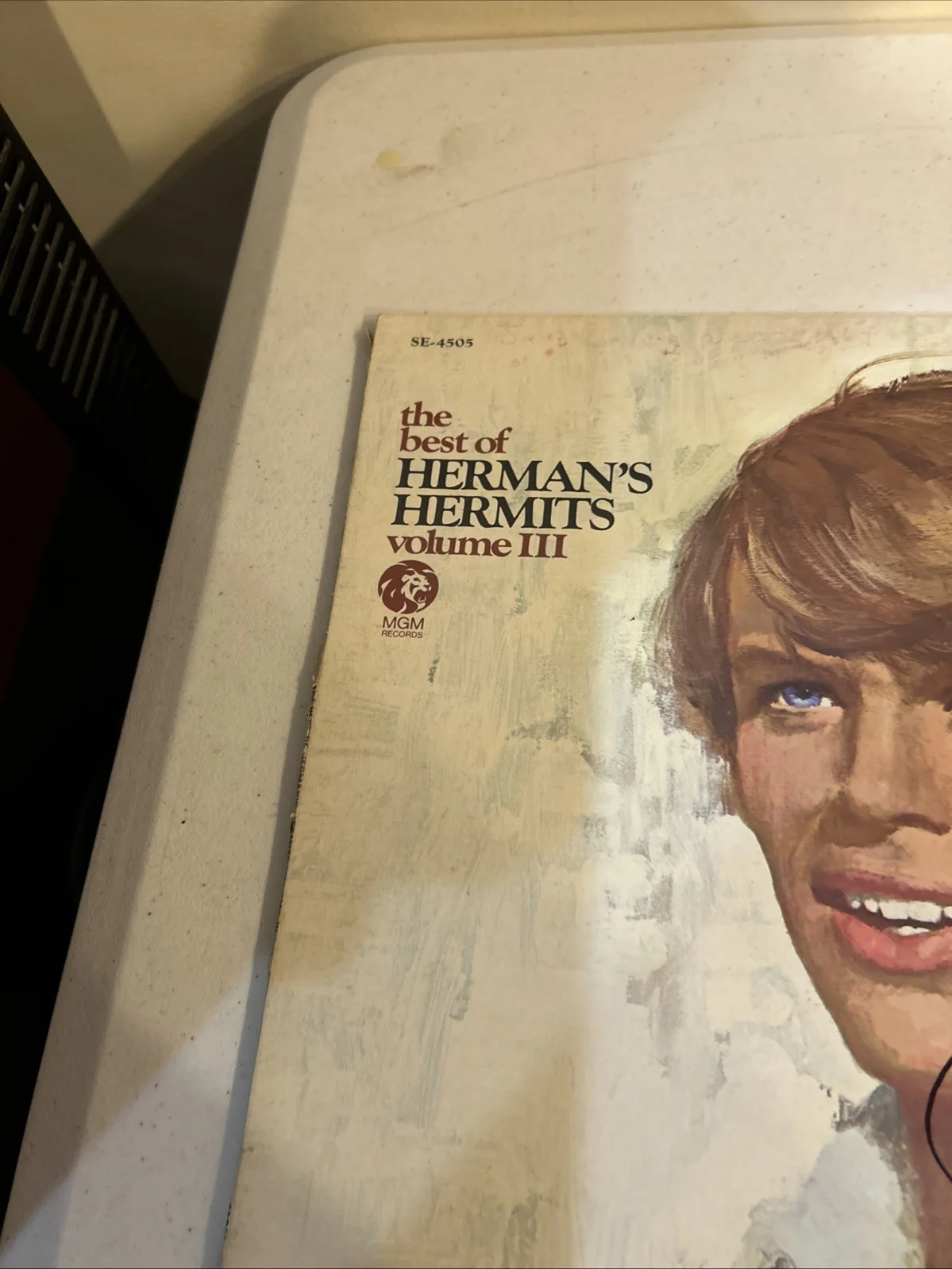 PETER NOONE SIGNED AUTOGRAPH VINYL ALBUM ACOA HERMANS HERMITS BEST OF VOL 3, изображение 5