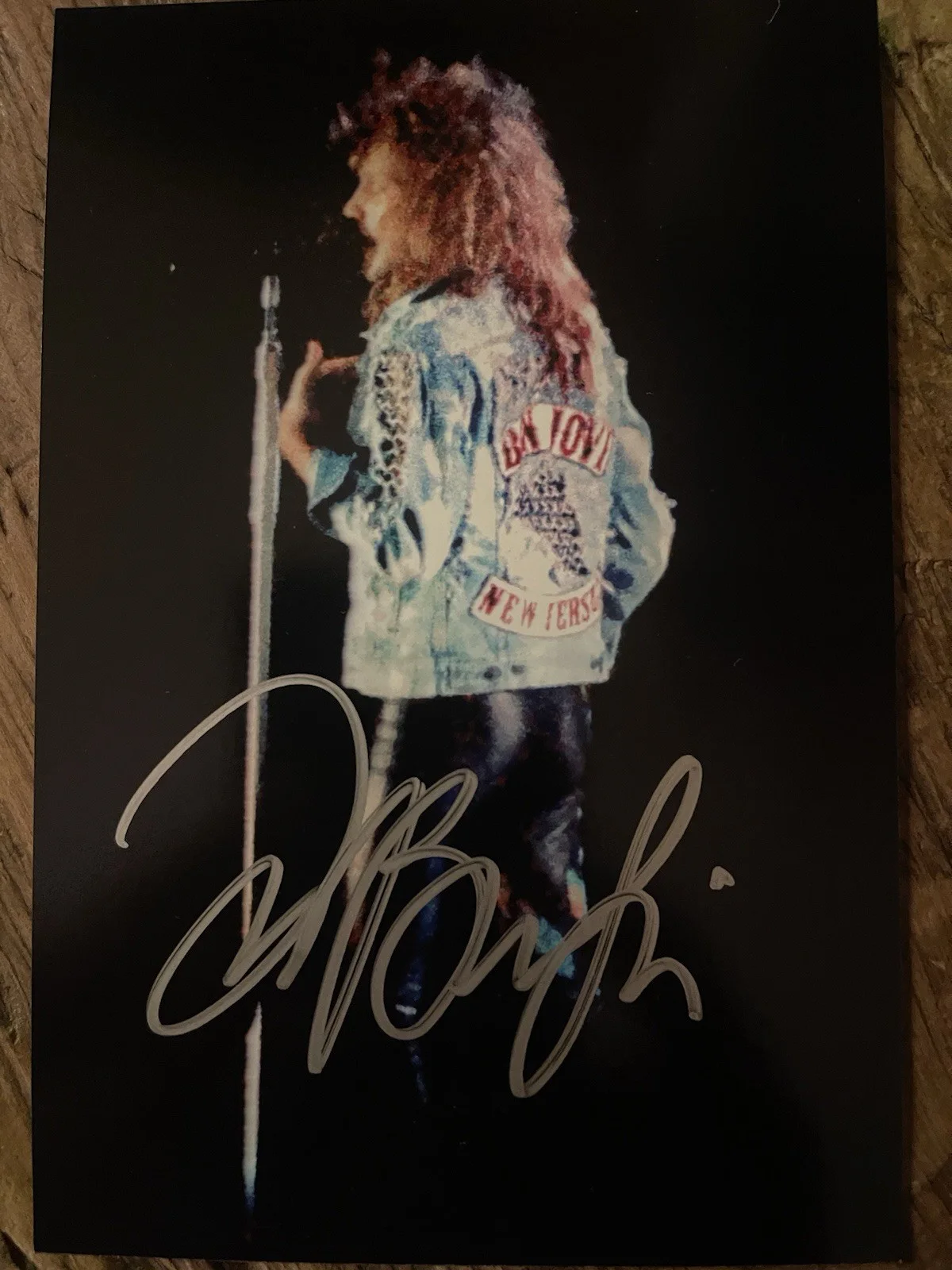 BON JOVI - HARD ROCKING BAND - ALL HAND SIGNED 4X6 AUTOGRAPHED PHOTOGRAPH., изображение 3