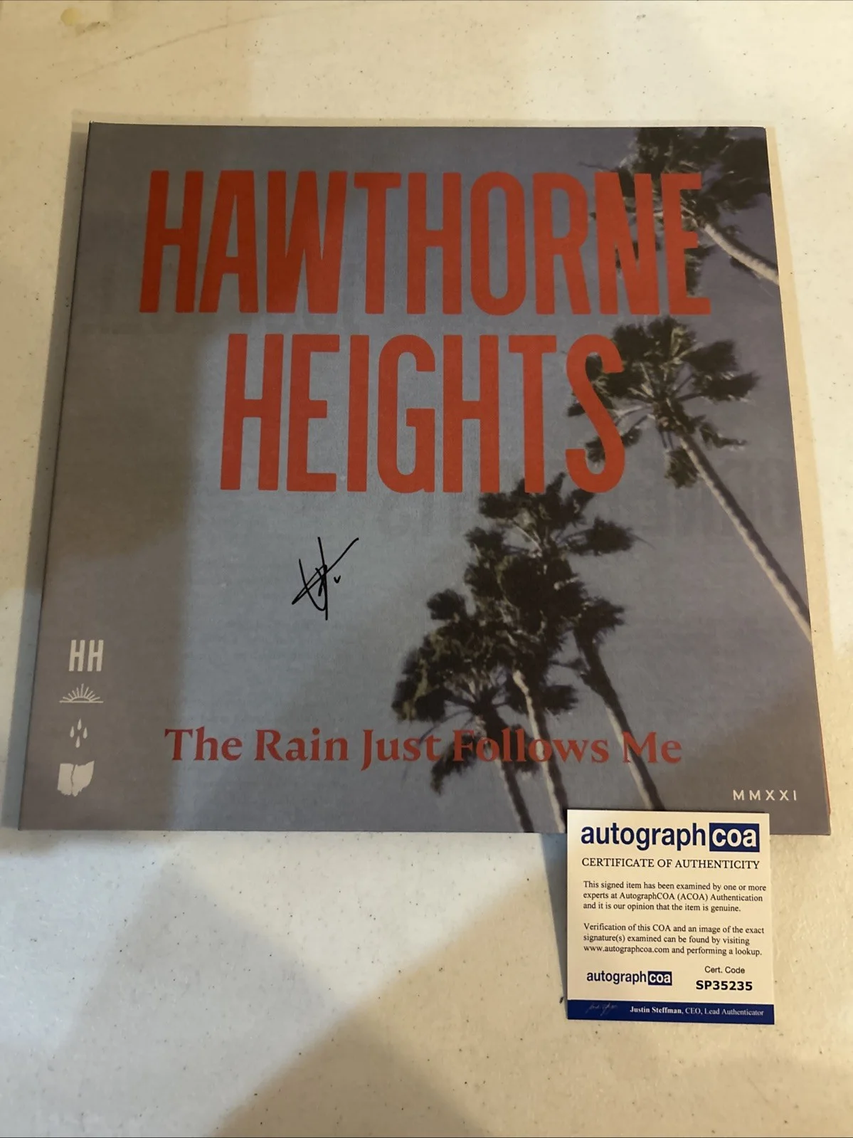 HAWTHORNE HEIGHTS SIGNED AUTOGRAPH VINYL ALBUM ACOA RAIN JUST FOLLOWS ME RECORD, изображение 2
