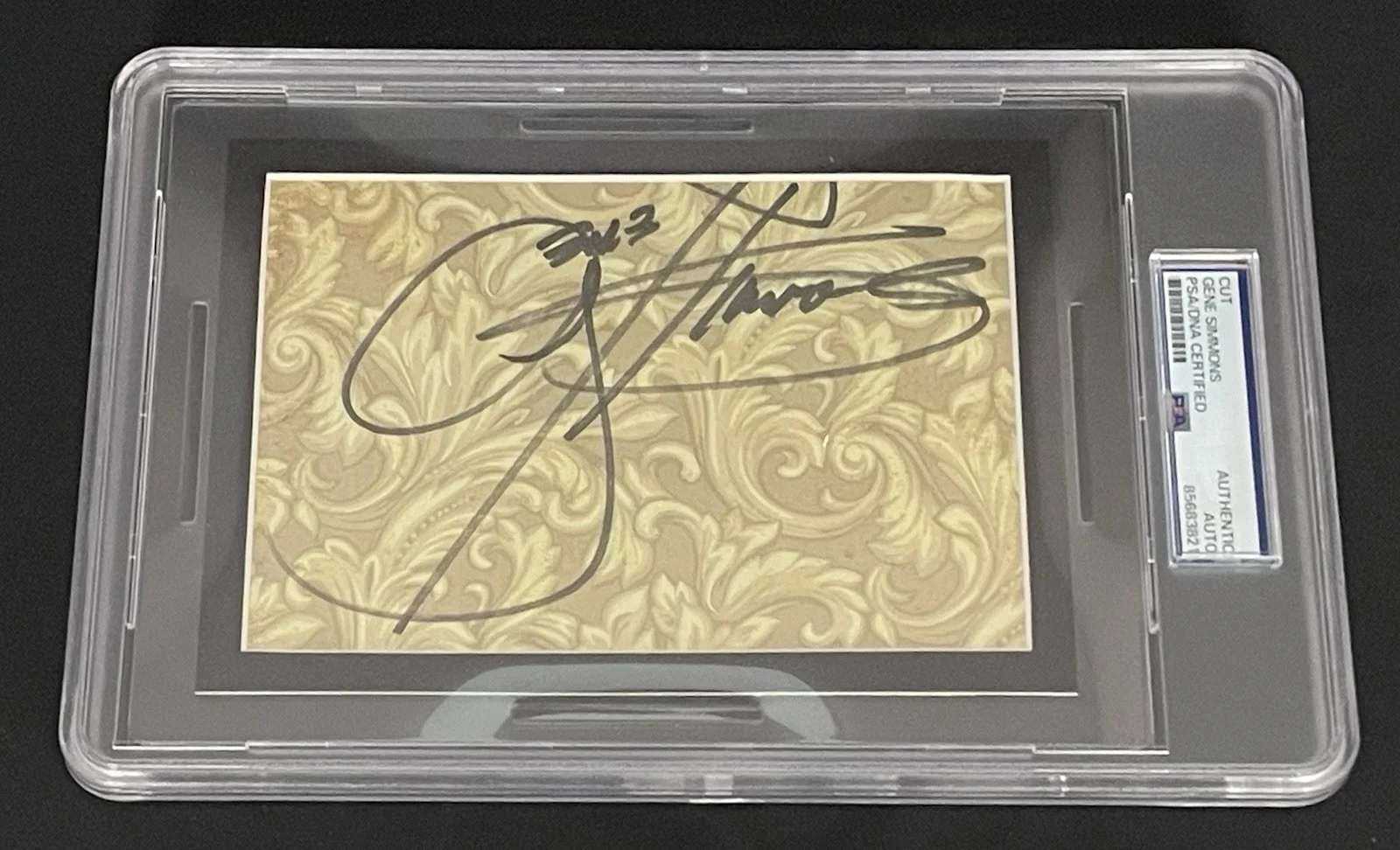 Gene Simmons Kiss PSA/DNA Signed Cut Signature 5x7 Autographed Slabbed, image 3