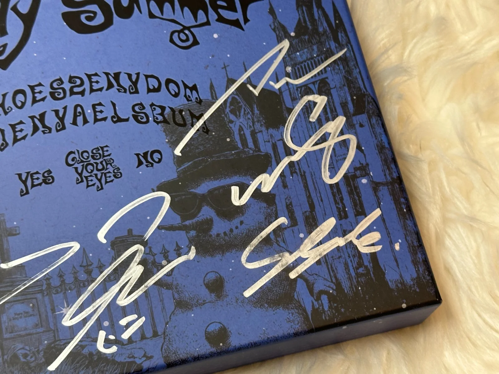 Close Your Eyes ALL MEMBER Autograph(Signed) PROMO ALBUM KPOP, image 3