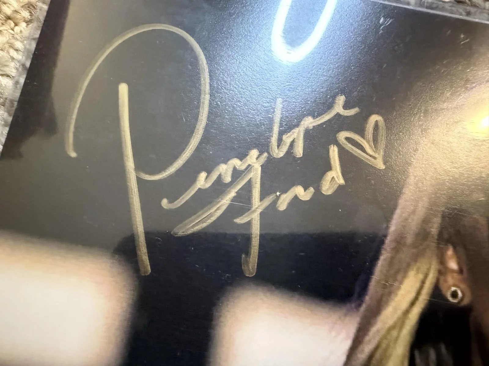 Pro Wrestling Womens Signed 8x10 Photo Autographed Glam Costume Sunglasses Exclu, изображение 2