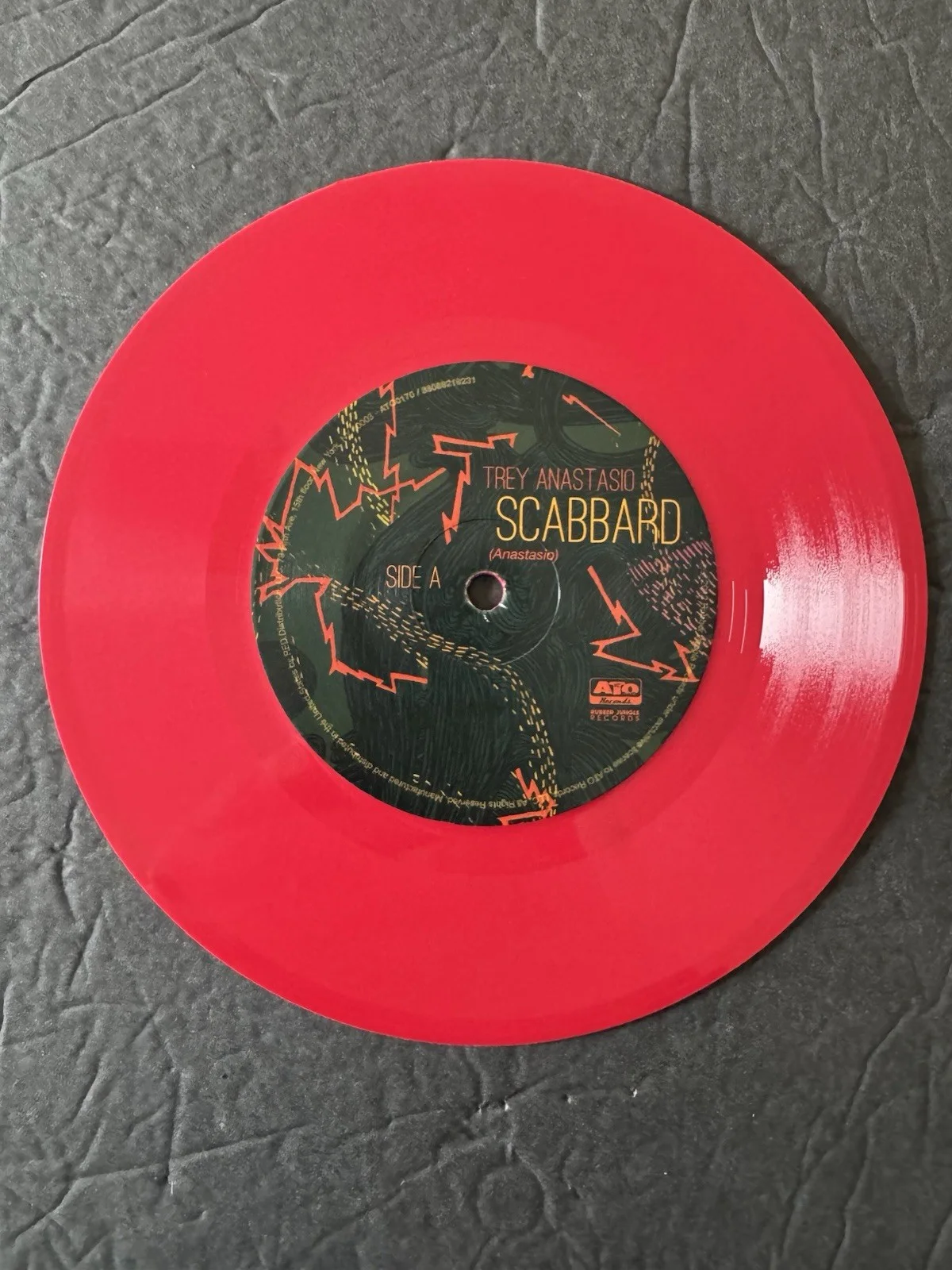 Trey Anastasio — TREY ANASTASIO PHISH SIGNED AUTOGRAPH 7" ALBUM VINYL RECORD SCABBARD PSA/DNA COA, изображение 3