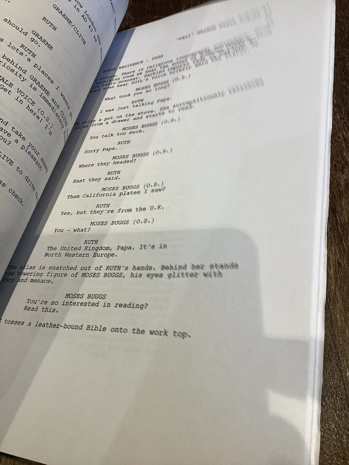 PAUL (2011) Movie Script Working Title Films Simon Pegg Nick Frost Seth Roger, image 5