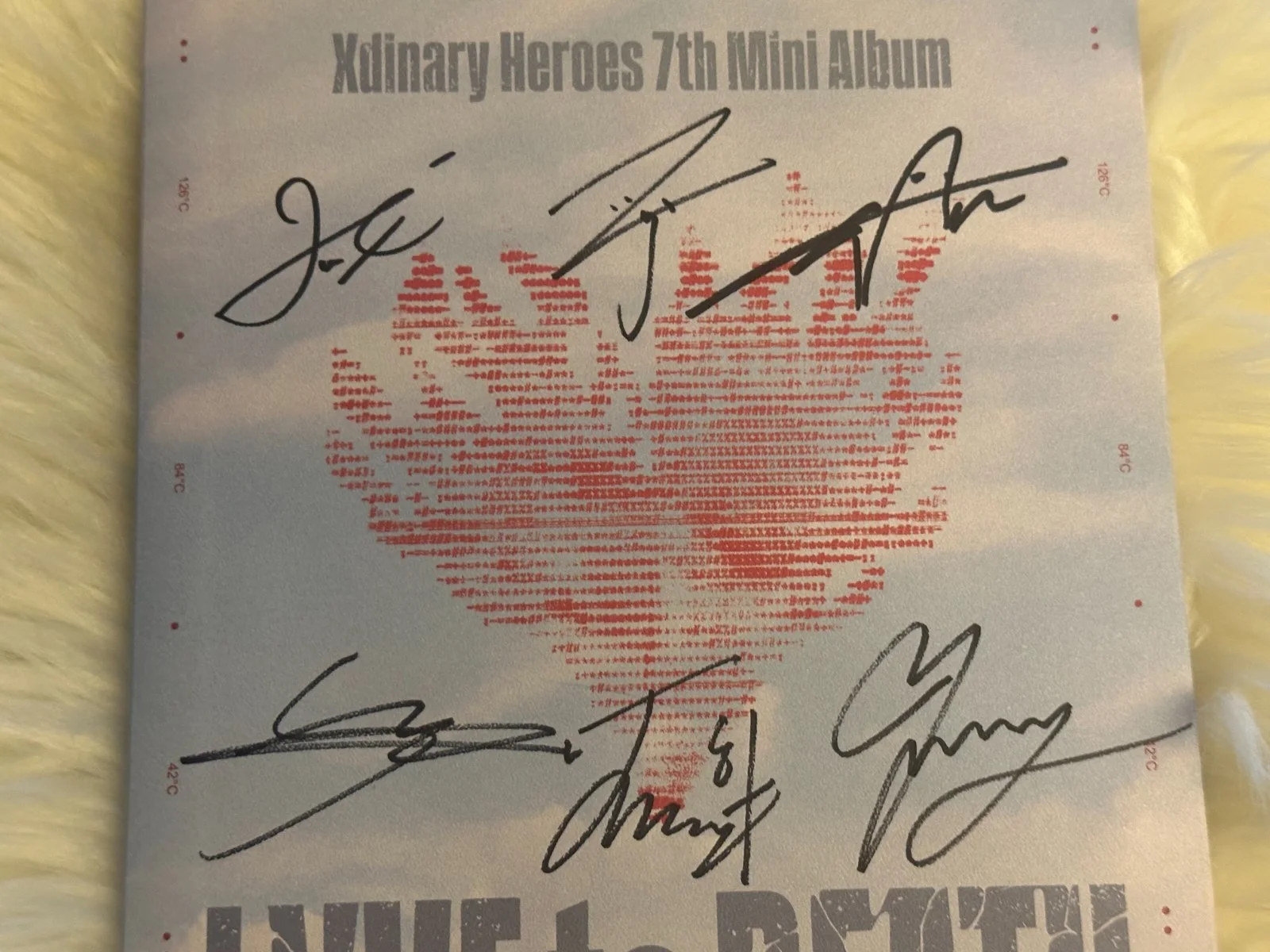 Xdinary Heroes - ALL MEMBER Autograph(Signed) PROMO ALBUM KPOP, изображение 2