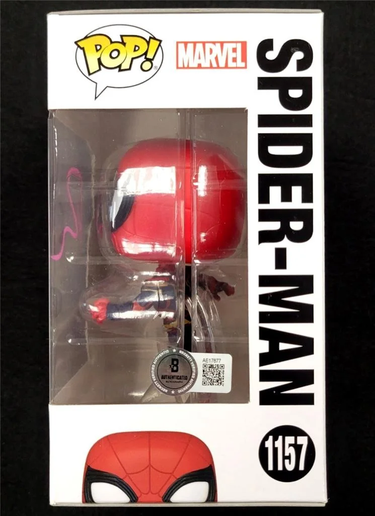 Tobey Maguire — Tobey Maguire signed Spider-Man Funko Pop 1157 autograph ~ Beckett BAS, image 2