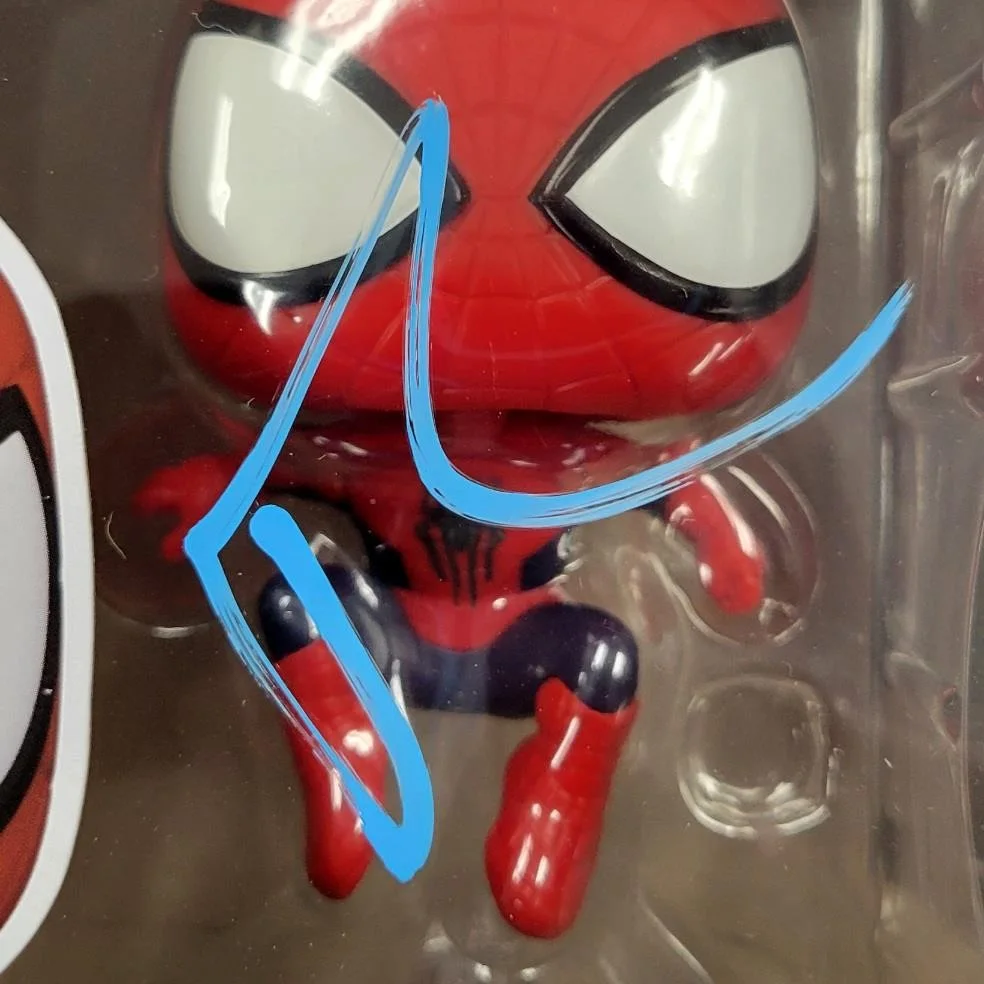 Tobey Maguire — Tobey Maguire signed Amazing Spider-Man Funko Pop 1159 blue auto ~ Beckett BAS, image 2