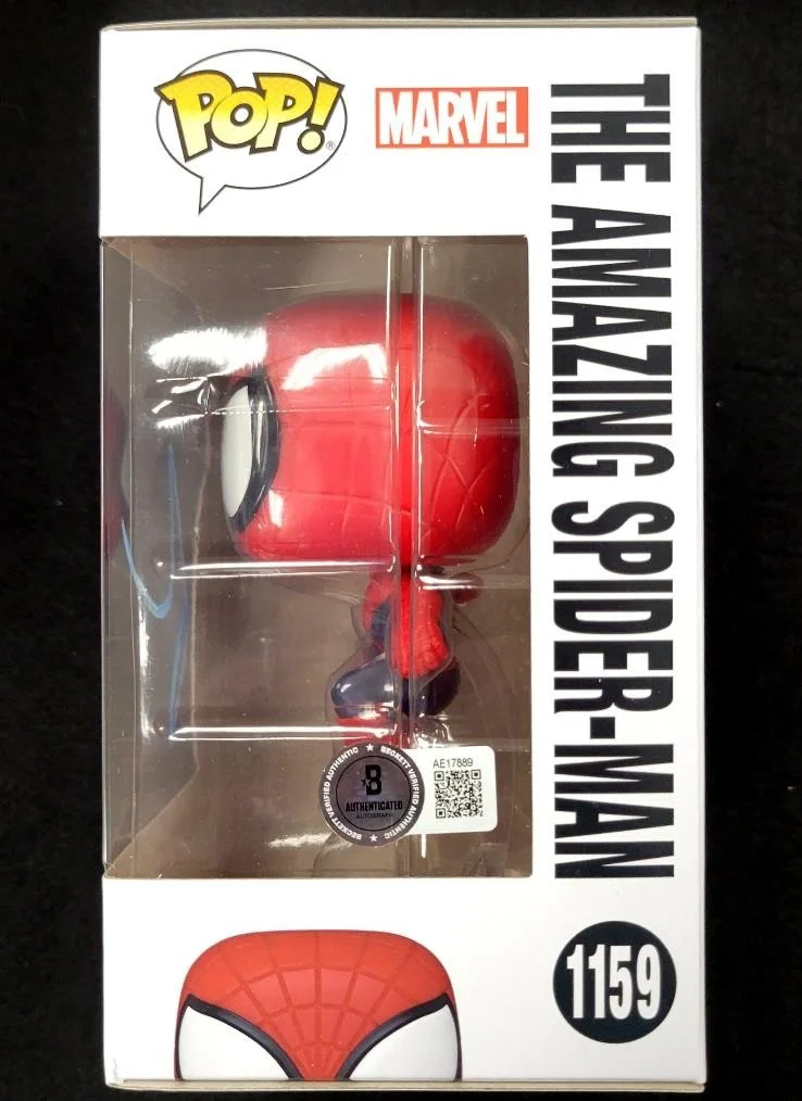 Tobey Maguire — Tobey Maguire signed Amazing Spider-Man Funko Pop 1159 blue auto ~ Beckett BAS, image 3