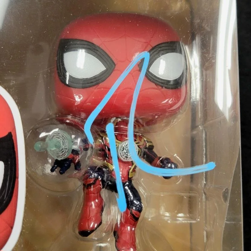 Tobey Maguire — Tobey Maguire signed Spider-Man Integrated Suit Funko Pop 913 ~ Beckett BAS, изображение 2