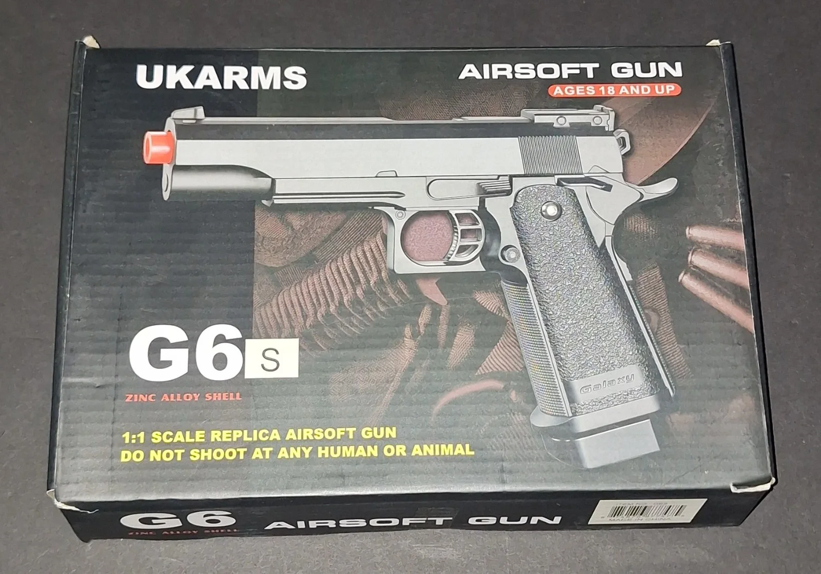 Linda Blair — Linda Hamilton Signed Autographed G6 airsoft Beckett COA Terminator Sarah Connor, изображение 5