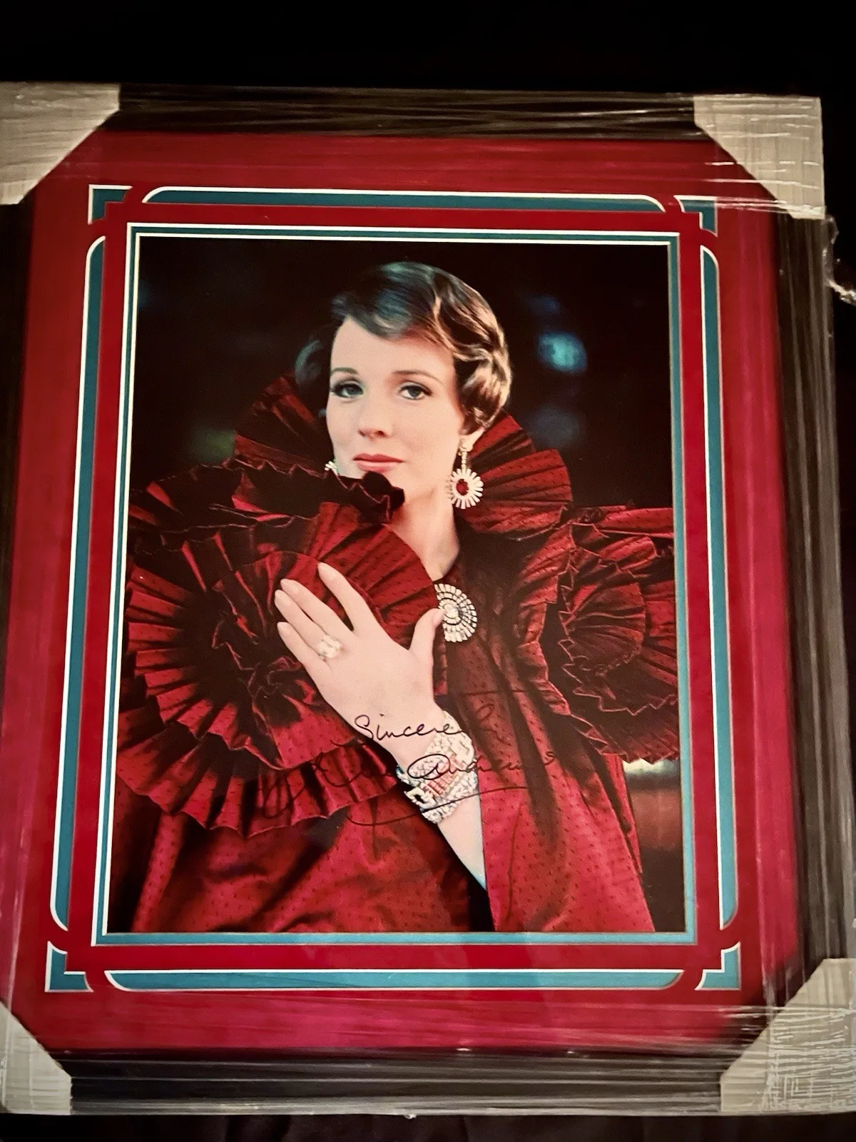 Julie Andrews — Julie Andrews Signed Framed RARE Photo Autograph 29x15 JSA
