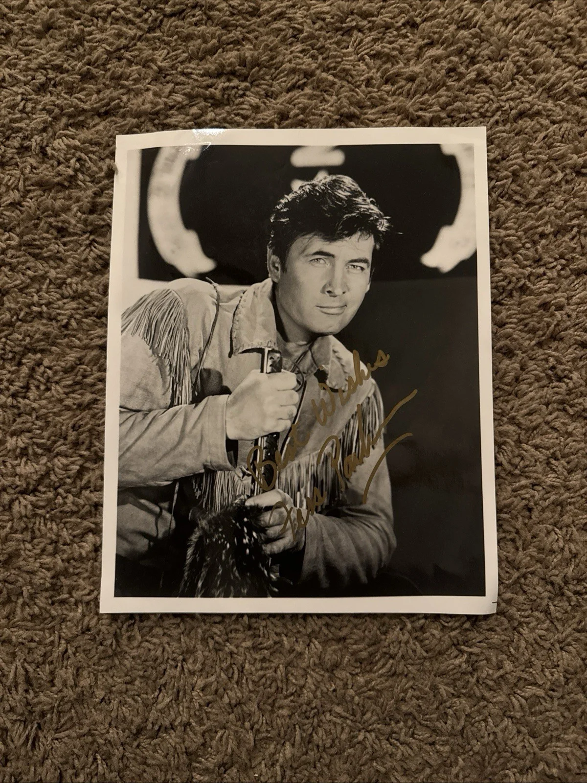 Fess Parker — Fess Parker Signed Autographed 8x10 Photo Daniel Boone Davy Crockett