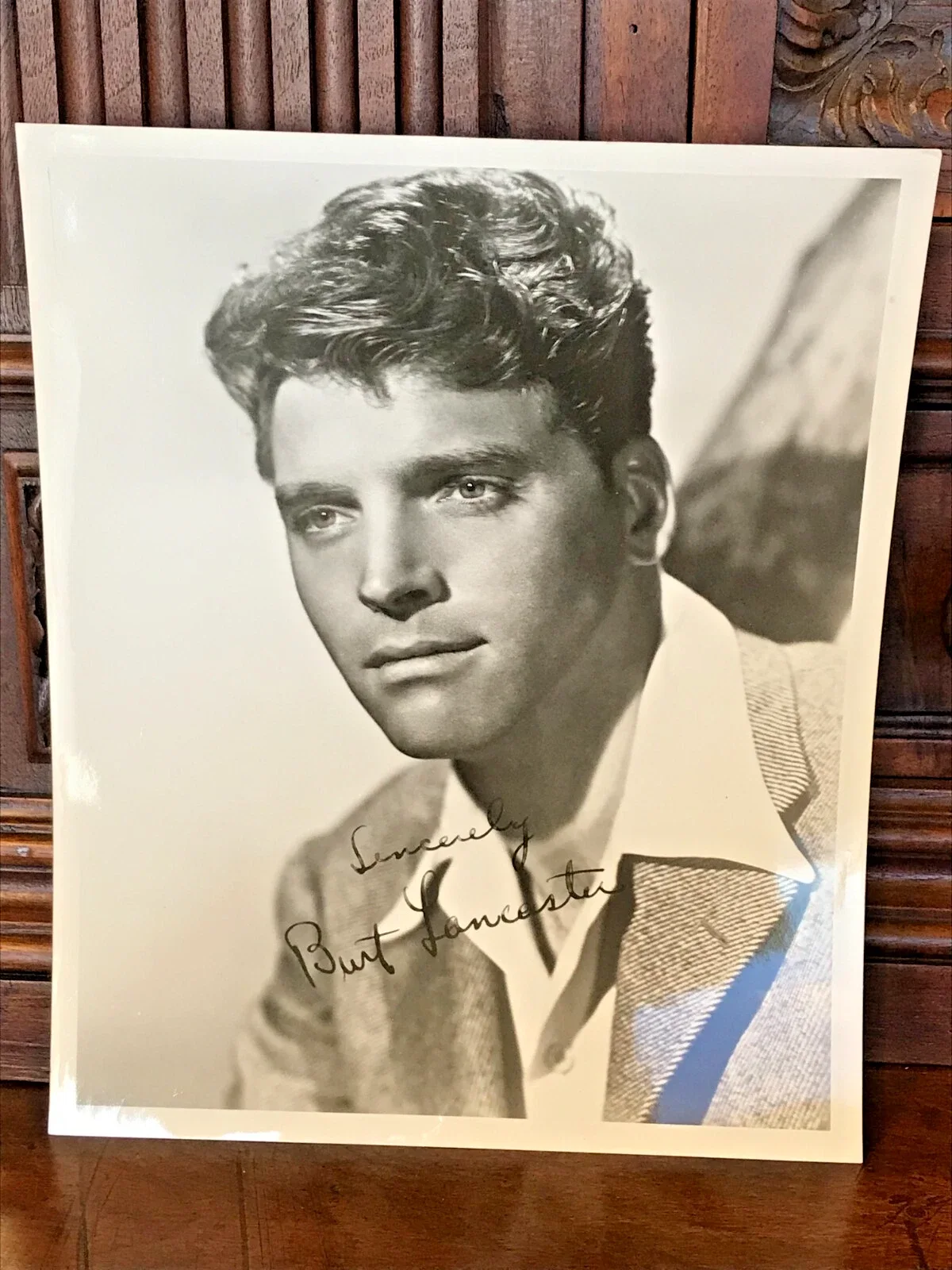 Academy Award Winner Burt Landcaster — Pristine, Burt Landcaster Signed His Personal Sepia Tone Photograph, 8"x 11", изображение 2