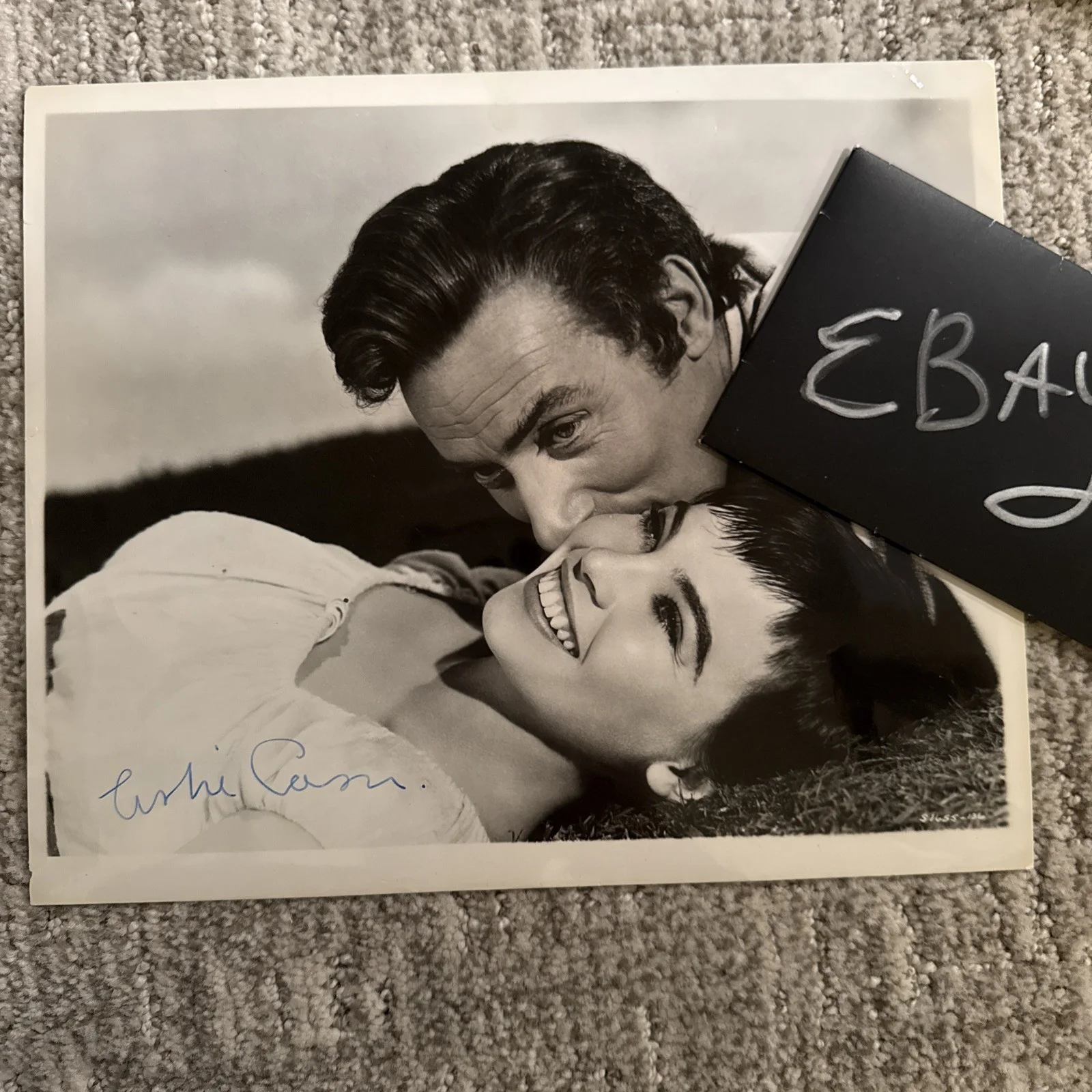 Leslie Caron Stunning 8x10 Hand Signed Photo Autograph JSA The Glass Slipper COA, изображение 2