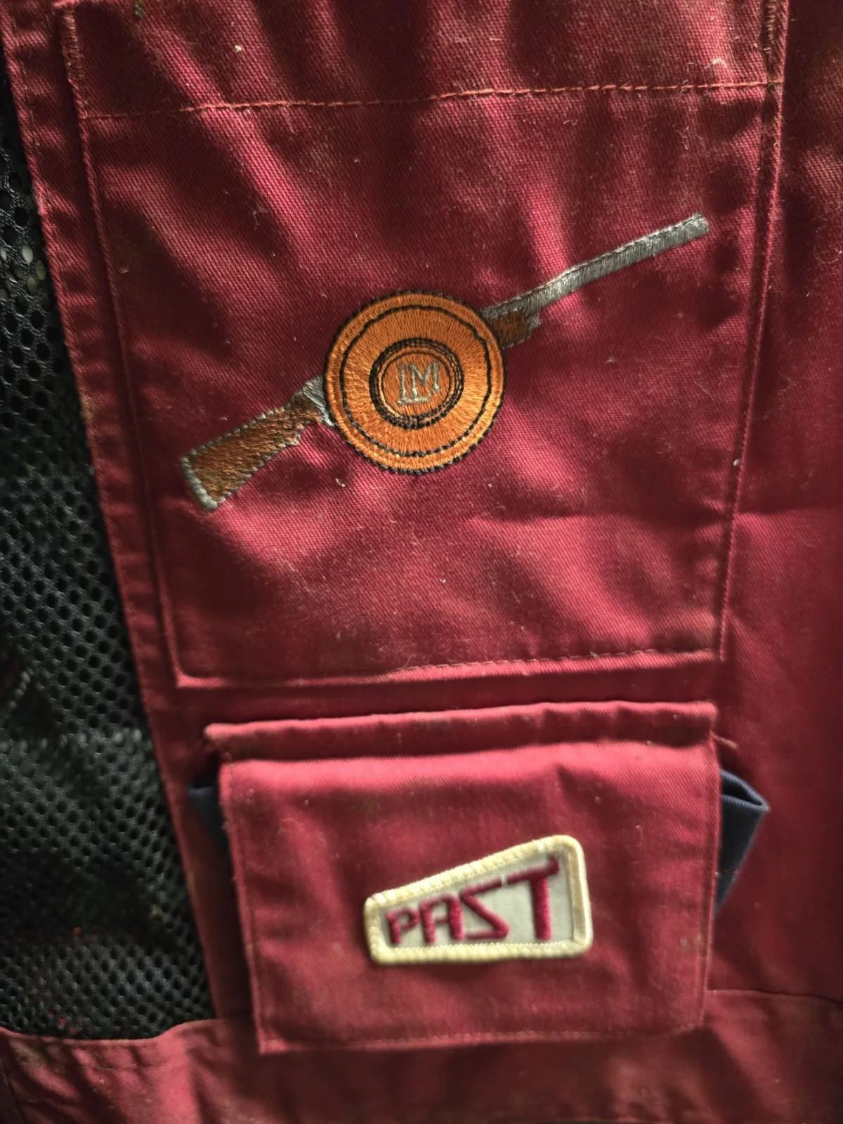 Louise Mandrell Wine Celebrity Shoot Vest Signed By Barbara & Others To Terry..., изображение 2