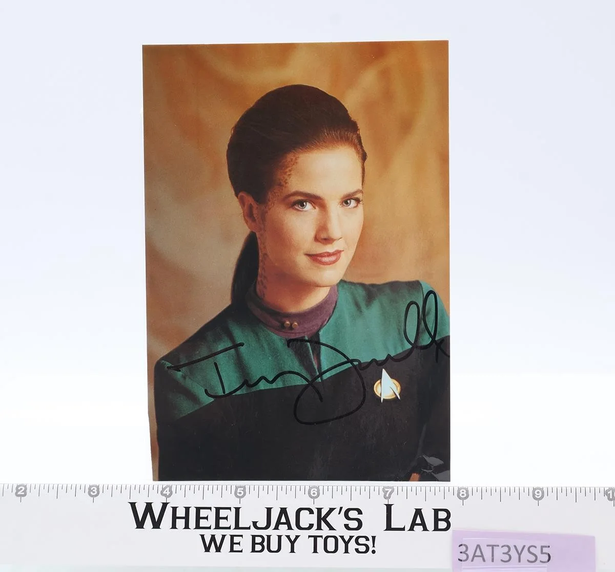 Terry Farrell — Jadzia Dax Star Trek Deep Space Nine Terry Farrell AUTOGRAPHED 4x6 Postcard