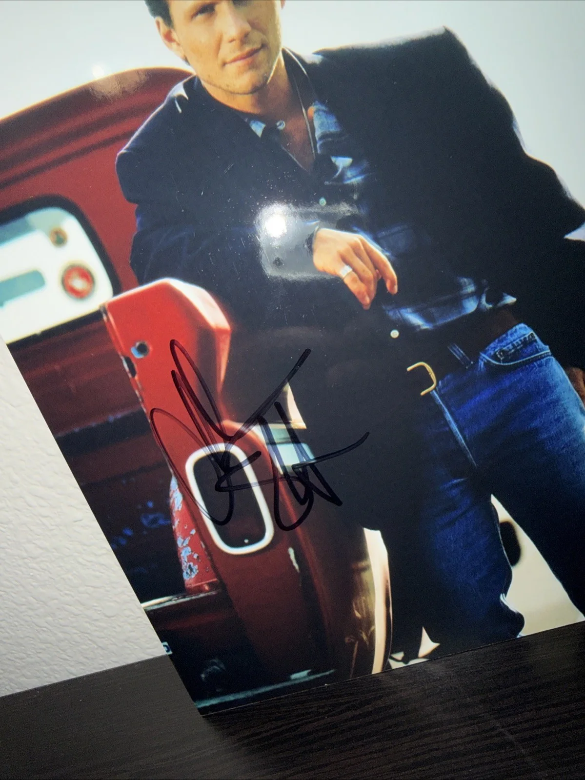 Christian Slater — Christian Slater Signed 8x10 Photo Autograph, image 2