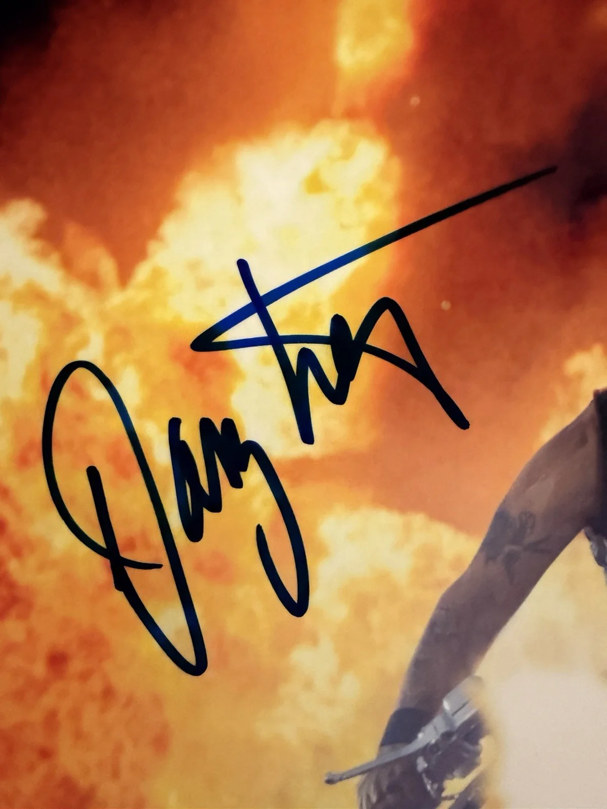 Danny Trejo — DANNY TREJO SIGNED 8x10 AUTOGRAPH “MACHETE DONT TEXT”PHOTO BECKETT HOLO BV18533, image 3