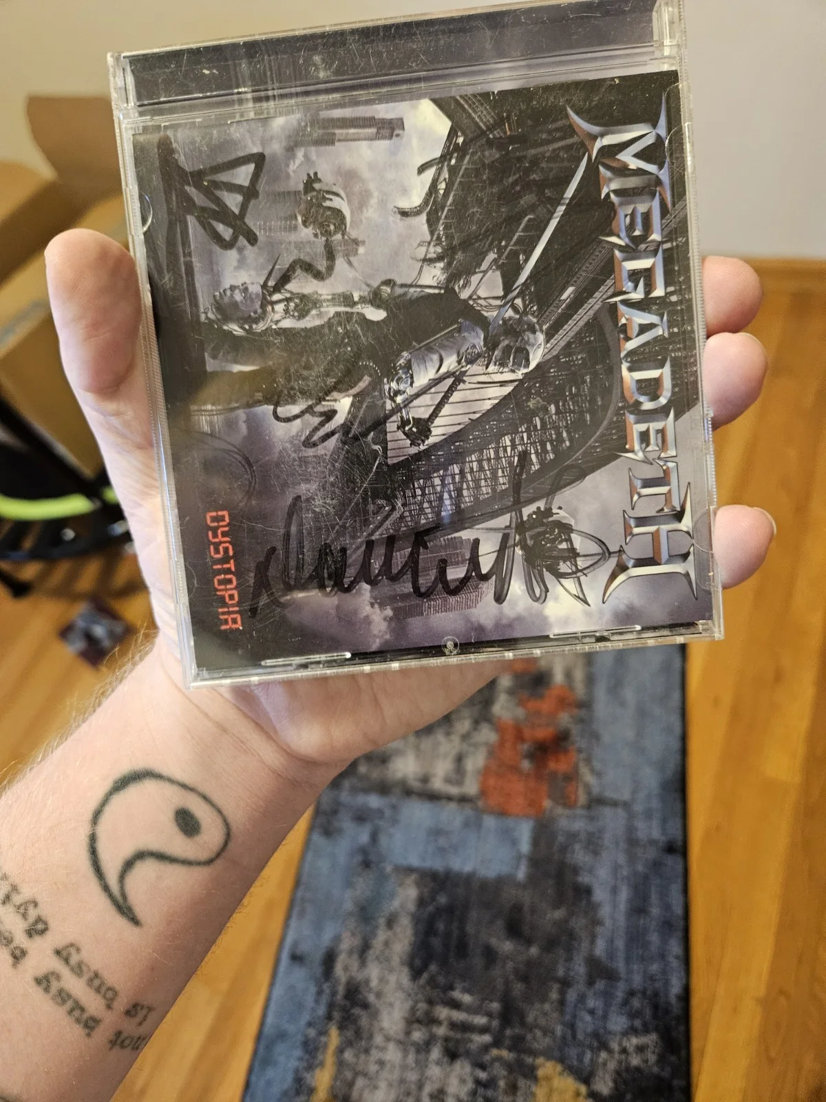 Rare! Dystopia by MEGADETH Signed Autographed CD by All Members! David Mustaine, image 4