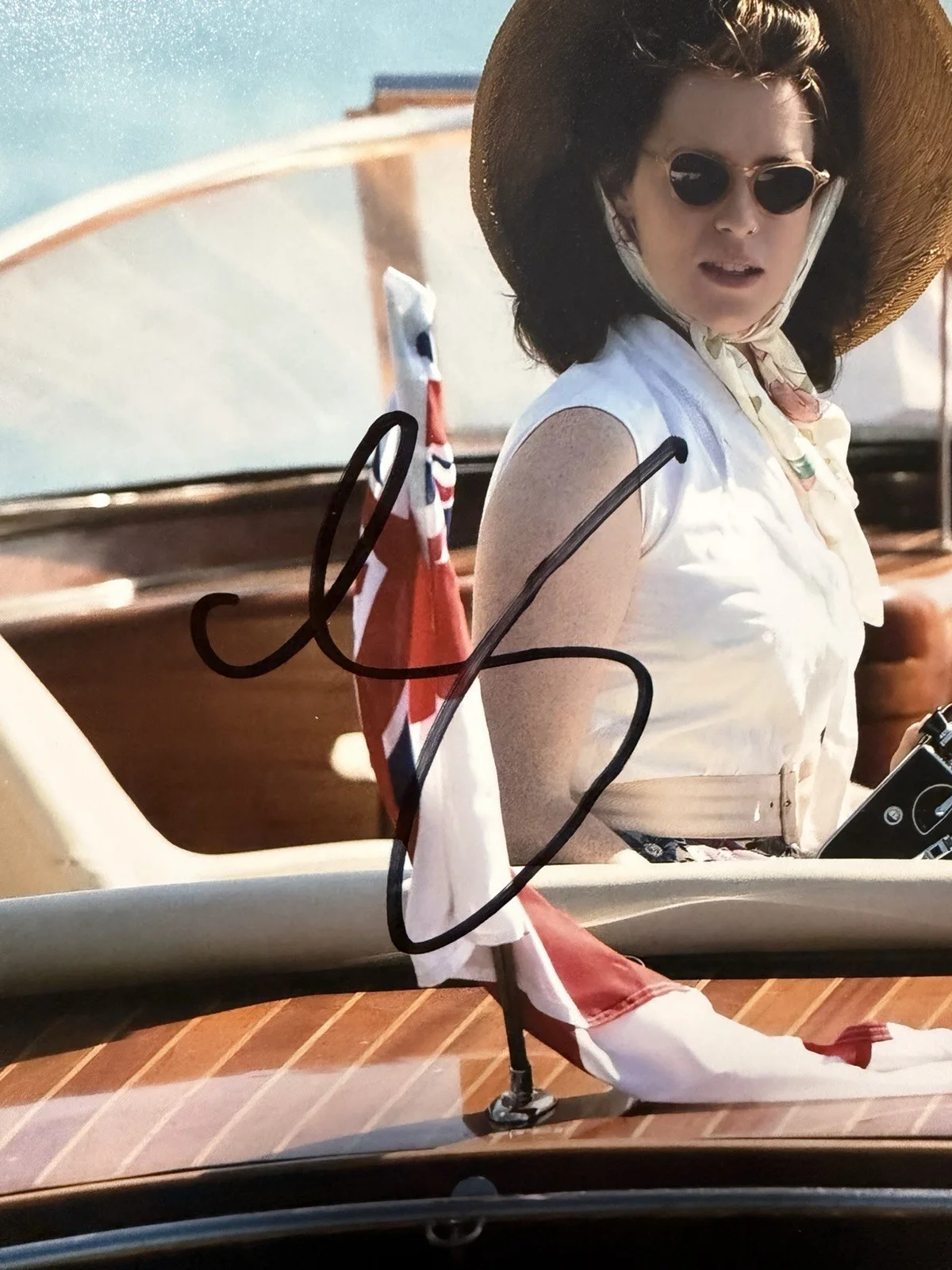 Claire Foy signed 8x10 photo autographed no coa, image 2