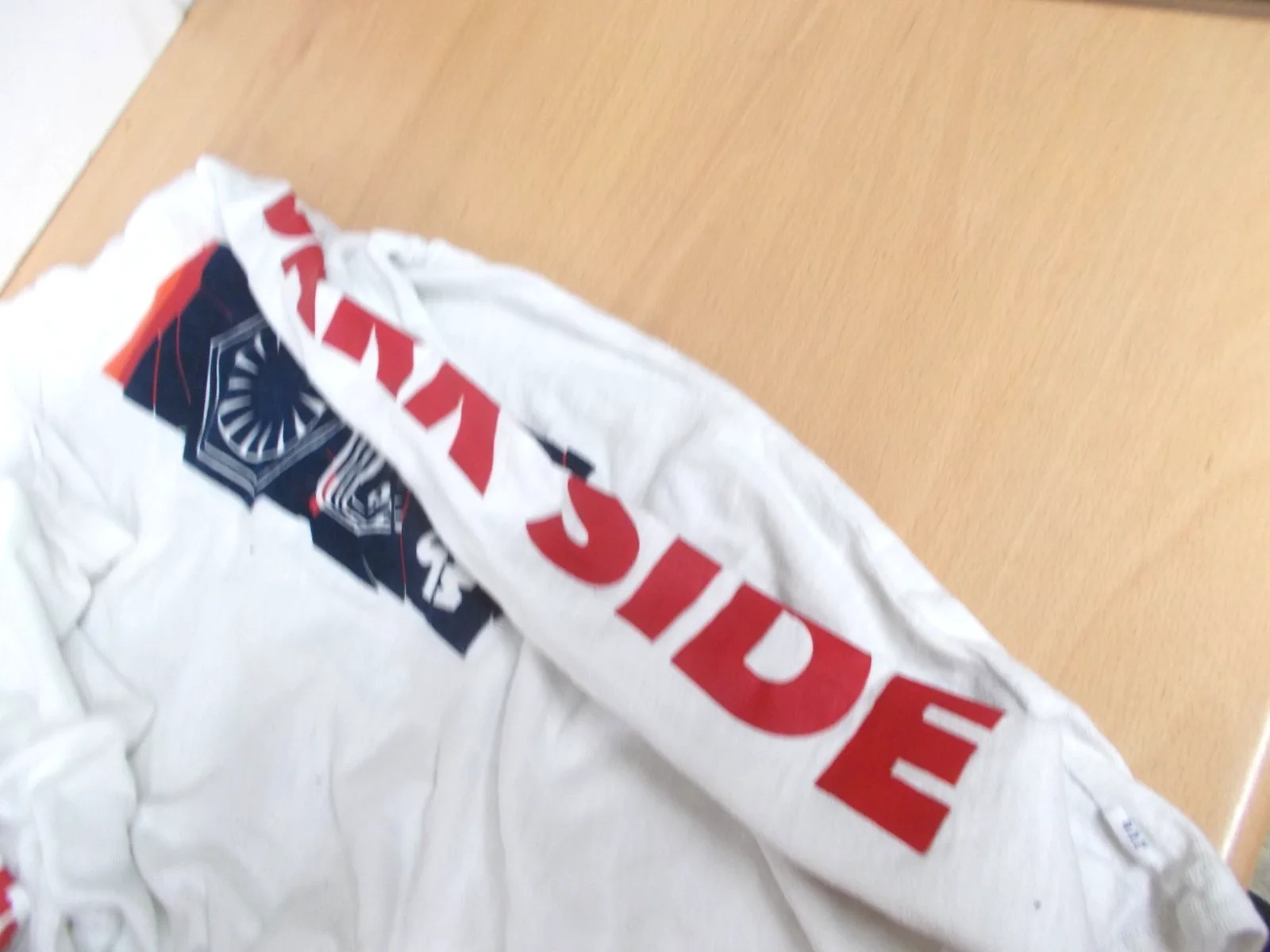 A Long Sleeved STAR ARS Youths Shirt By GAP -Measurements in description, image 4
