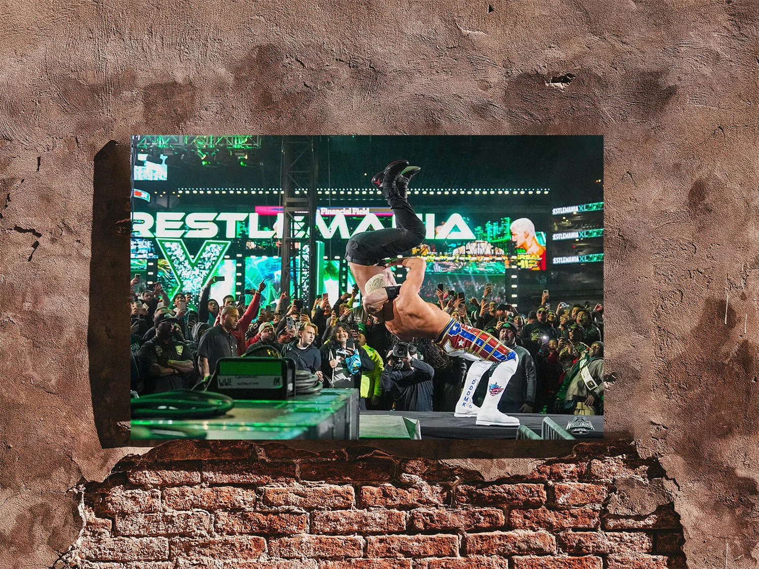 Cody Rhodes Suplexes Roman Reigns Through Announce Table Poster | Wrestlemania 4, изображение 4