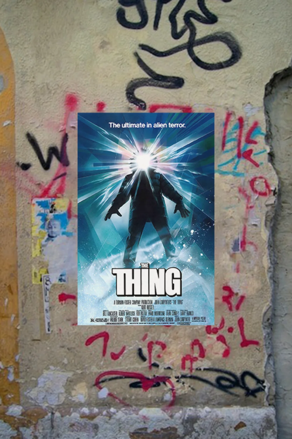 The Thing Kurt Russell Premium Gloss Poster | Film Memorabilia Gift | Vintage Mo, изображение 4