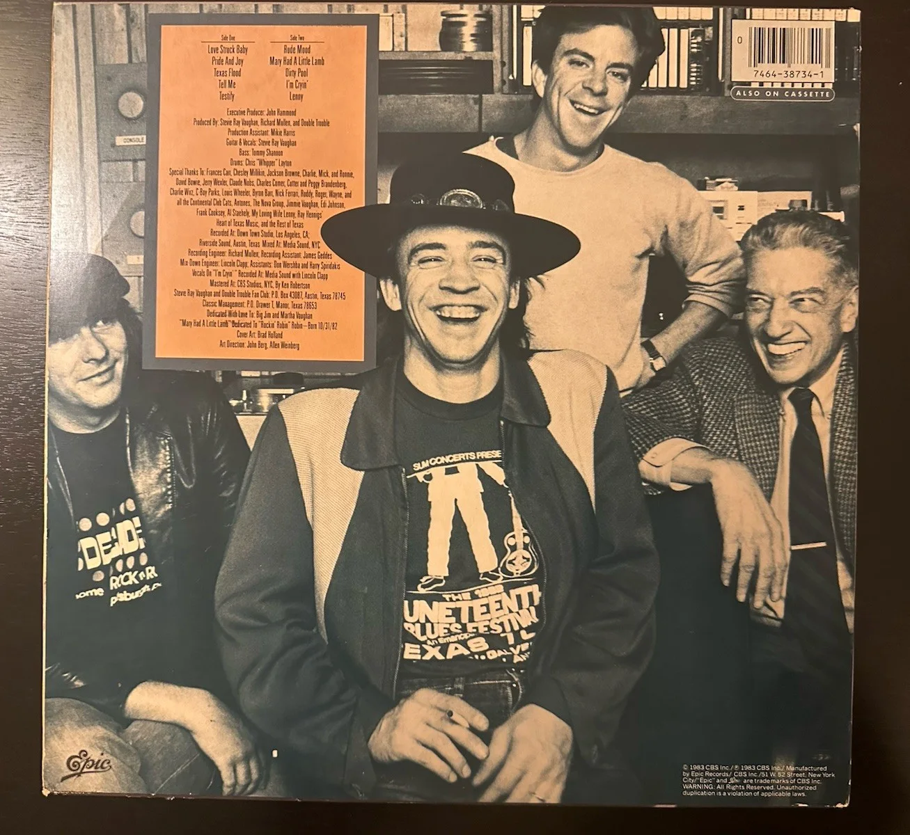 Stevie Ray Vaughan & Tommy Shannon Signed Album LP Vinyl Texas Flood Autograph, изображение 2