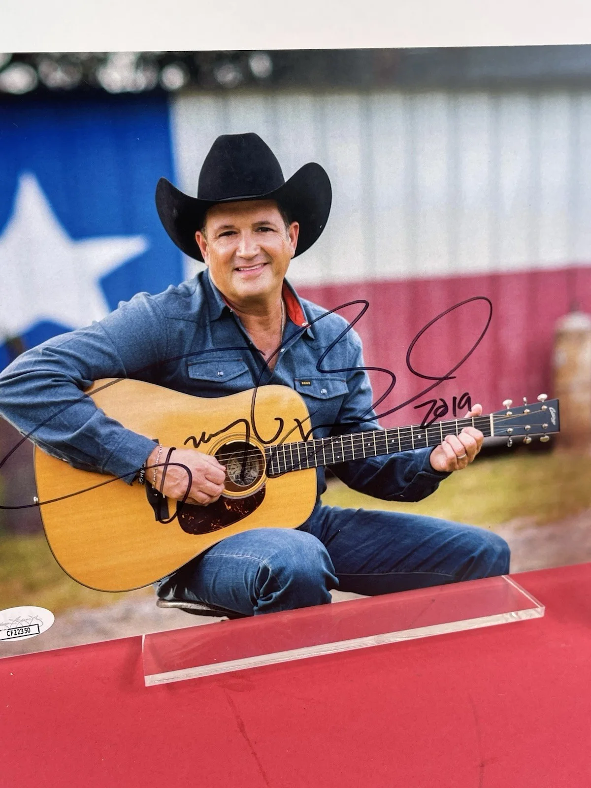 Tracy Byrd Hand Signed 8x10 JSA Certified, image 2
