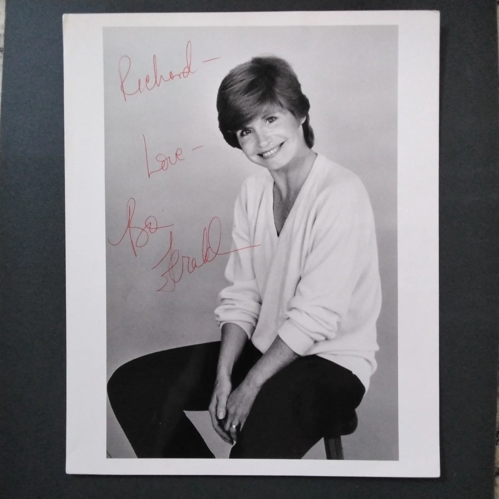 Bonnie Franklin SIGNED Photo 70s TV Stage Actress One Day At A Time Applause, изображение 2
