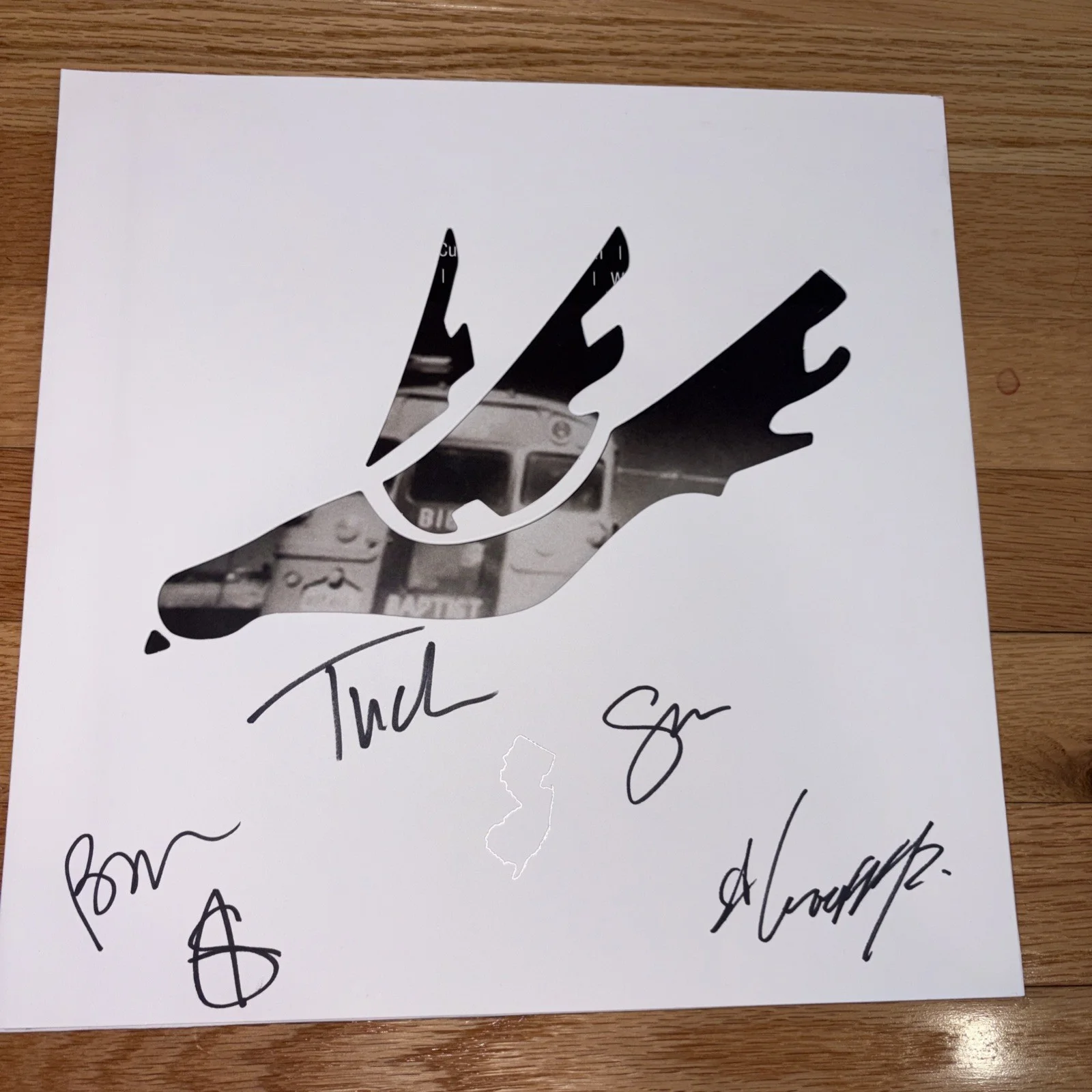 THURSDAY- Waiting Autographed Album Unopened From Crossroads Garwood LIMITED ED, изображение 3