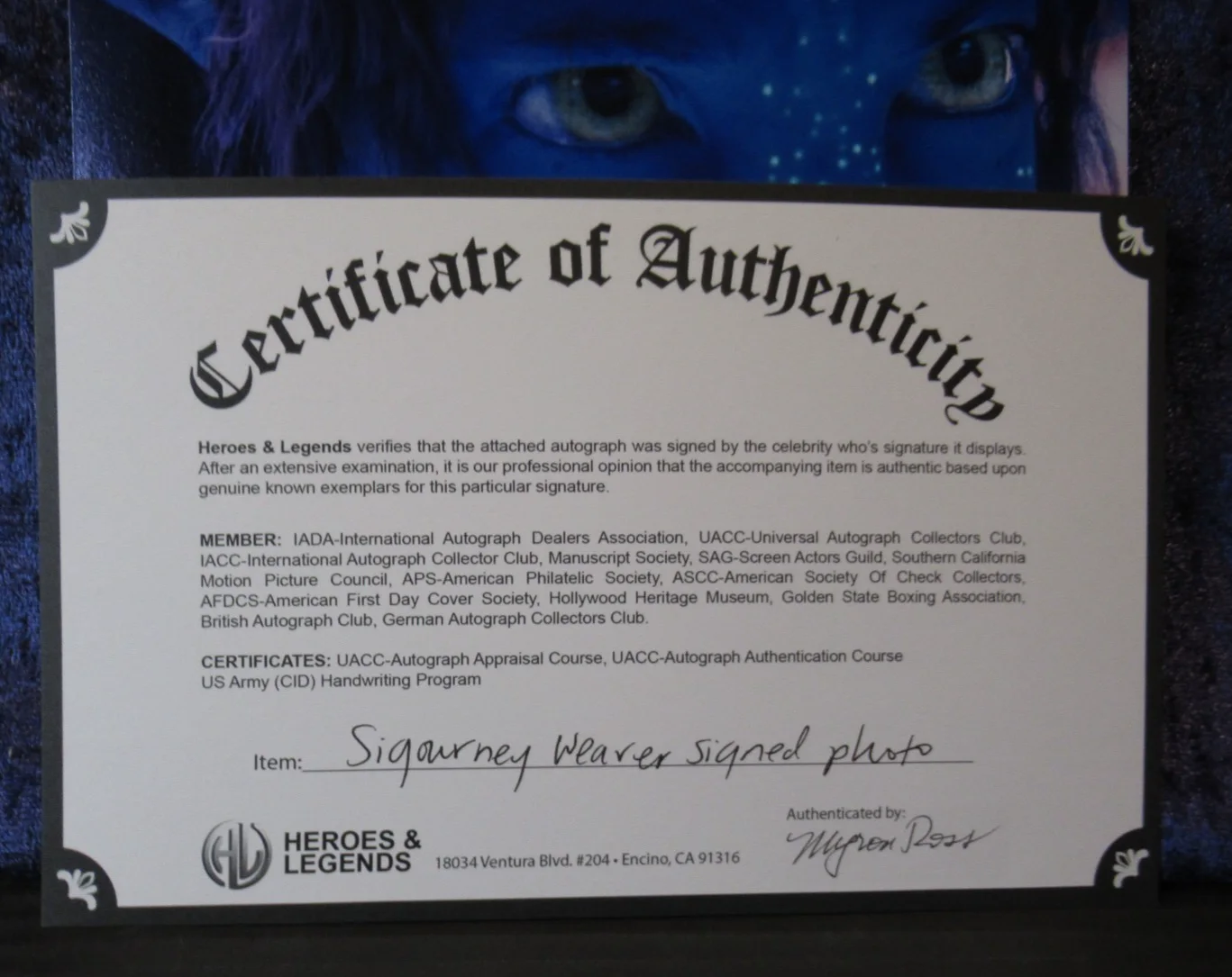 SIGOURNEY WEAVER — SIGOURNEY WEAVER - AVATAR SIGNED 8"X10" PHOTO AUTOGRAPHED W COA, изображение 5