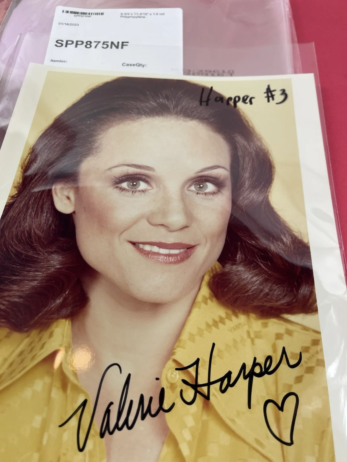 Valerie Harper ( RIP 2019) Hand Signed 8x10 JSA Certified (#3), image 5