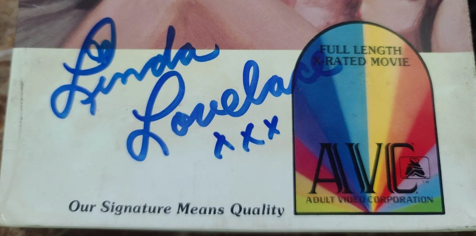 RARE: Linda Lovelace Adult Film Star Signed/Autographed VHS Box Cover, изображение 2