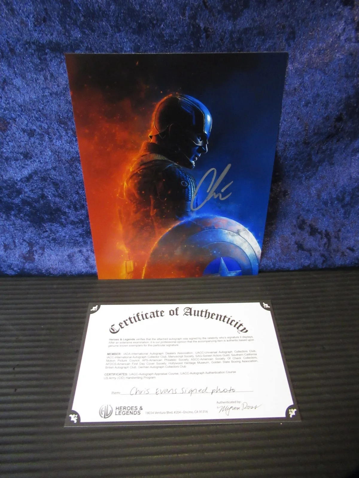 CHRIS EVANS — CHRIS EVANS - CAPTAIN AMERICA SIGNED 8"X10" PHOTO AUTOGRAPHED W COA, изображение 2