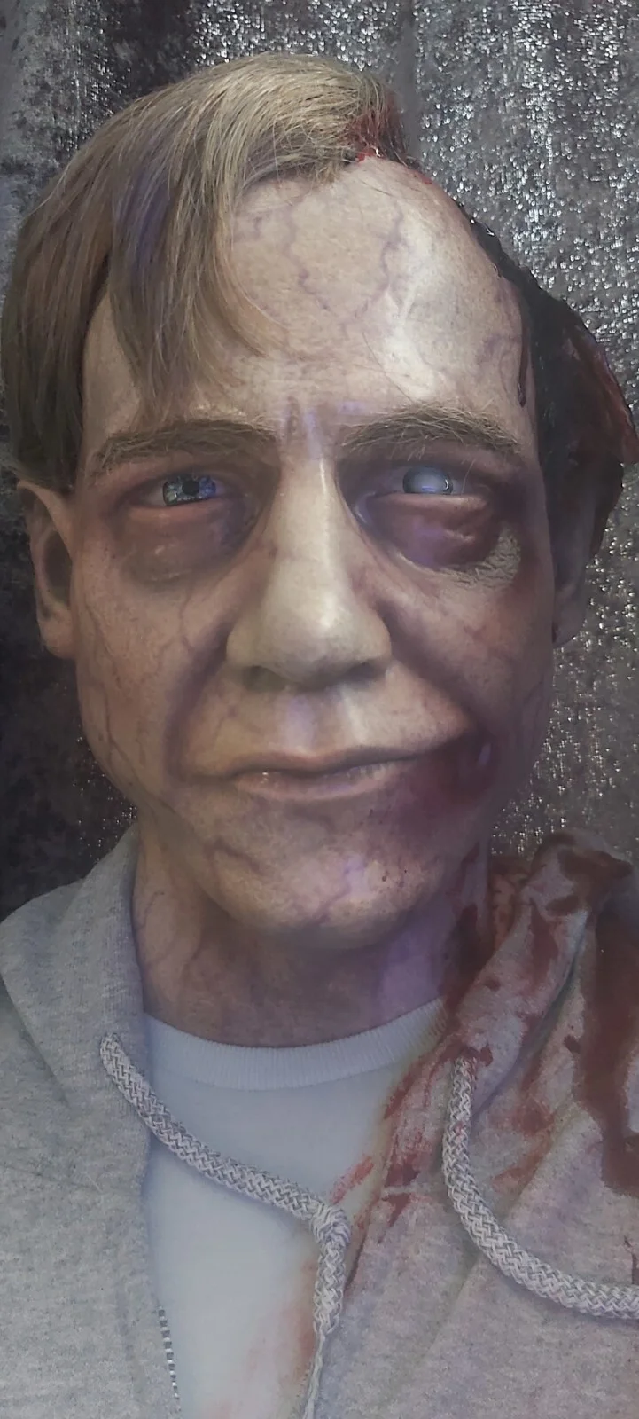 Life Size Victor Pascow Pet Sematary Bust Horror Movie Halloween Statue Prop, image 5