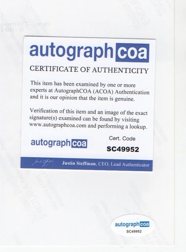 Robert Pattinson — ROBERT PATTINSON signed sexy 8x10 photo AUTOGRAPH IP auto ACOA Batman Twilight, изображение 2