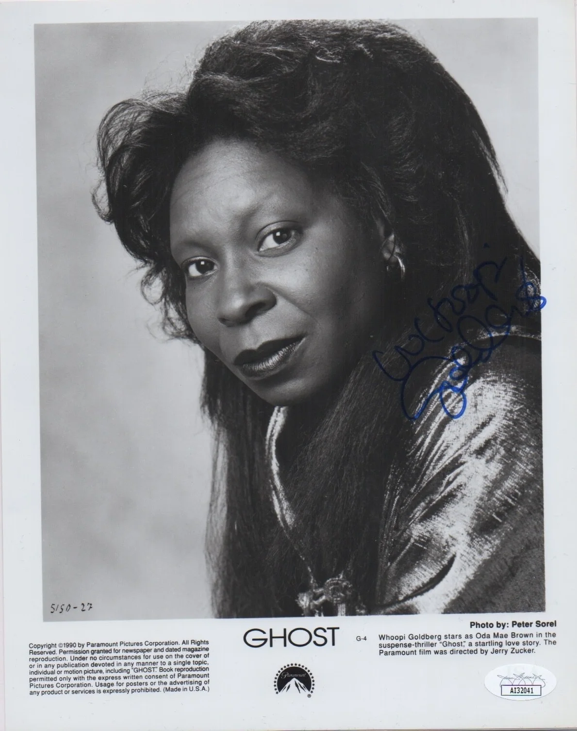 Whoopi Goldberg — WHOOPI GOLDBERG signed GHOST 8x10 photo AUTOGRAPH auto JSA RARE FULL SIGNATURE
