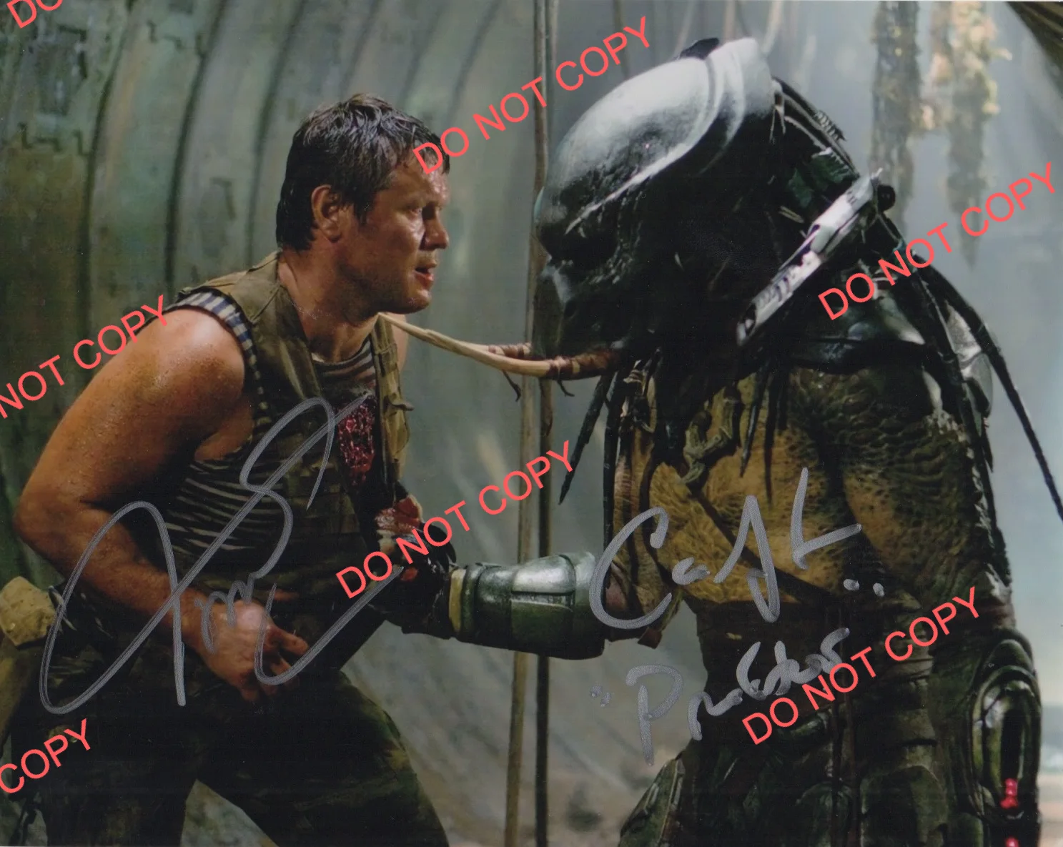 Oleg Taktarov & Carey Jones — OLEG TAKTAROV & CAREY JONES signed PREDATORS 8x10 photo AUTOGRAPH auto ACOA